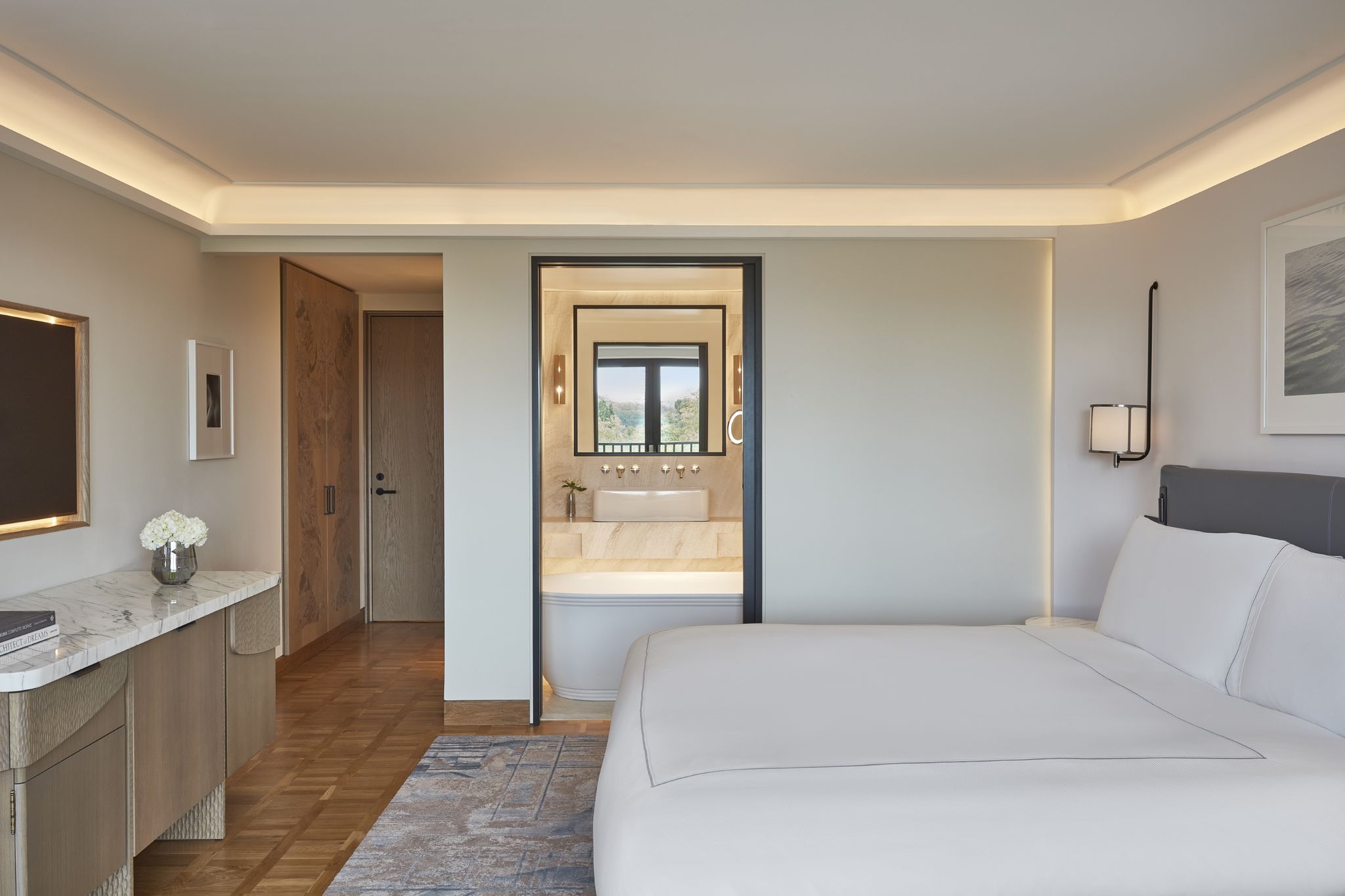 decoração minimalista – quato cama casal – quarto com banheira