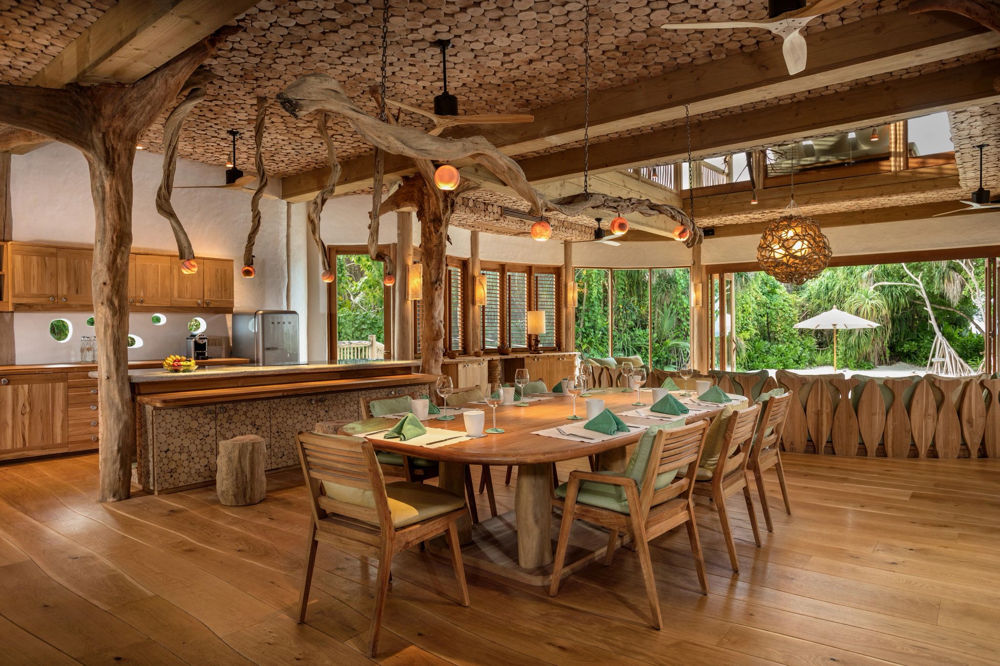 Villa 38 vila maldivas - mesa de jantar - vista natureza