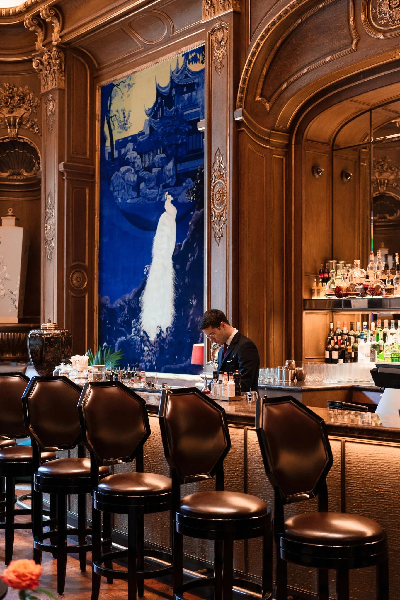 rótulos especializados - peninsula bar