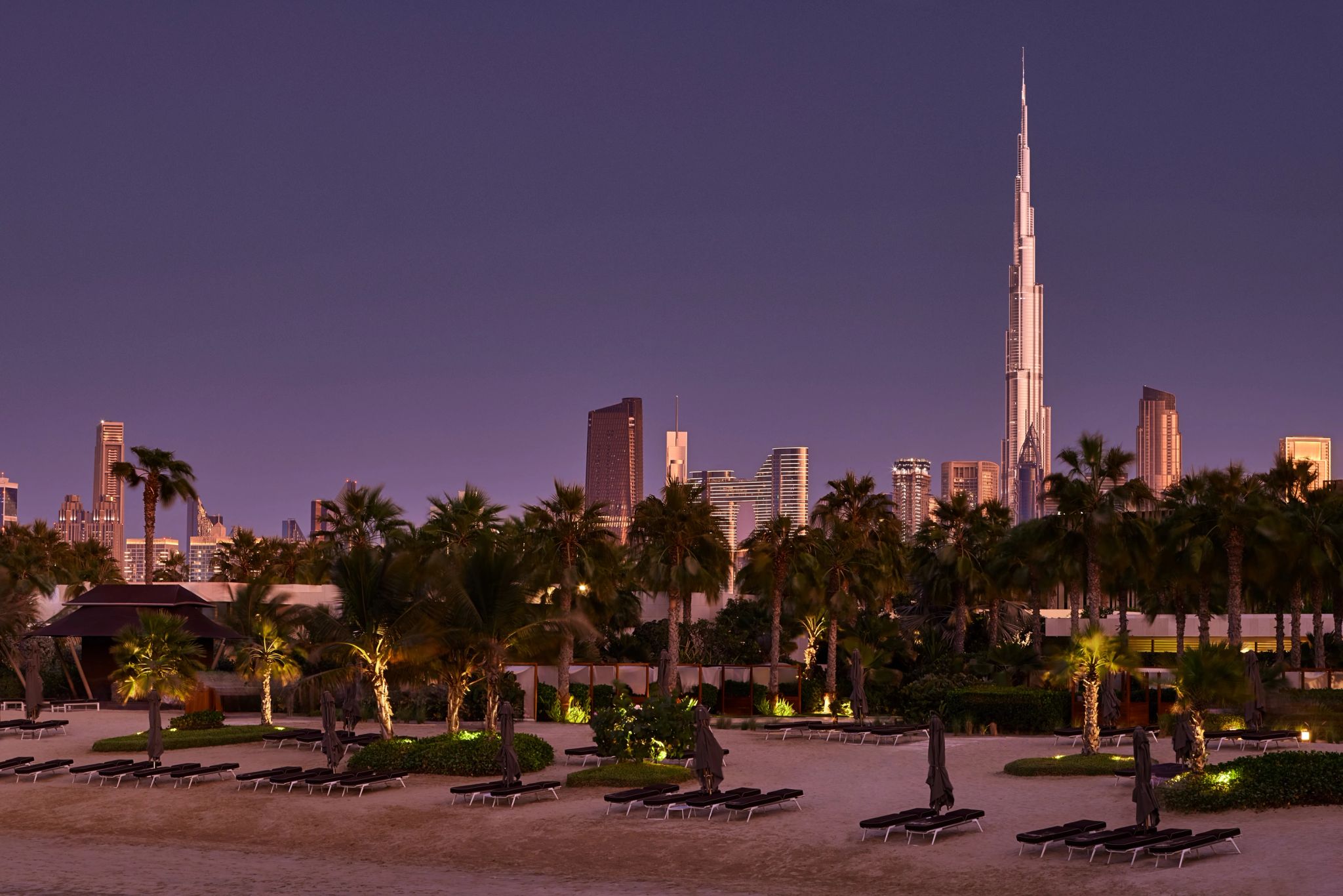 Praia praia iluminada do bulgari resort dubai - praia privativa