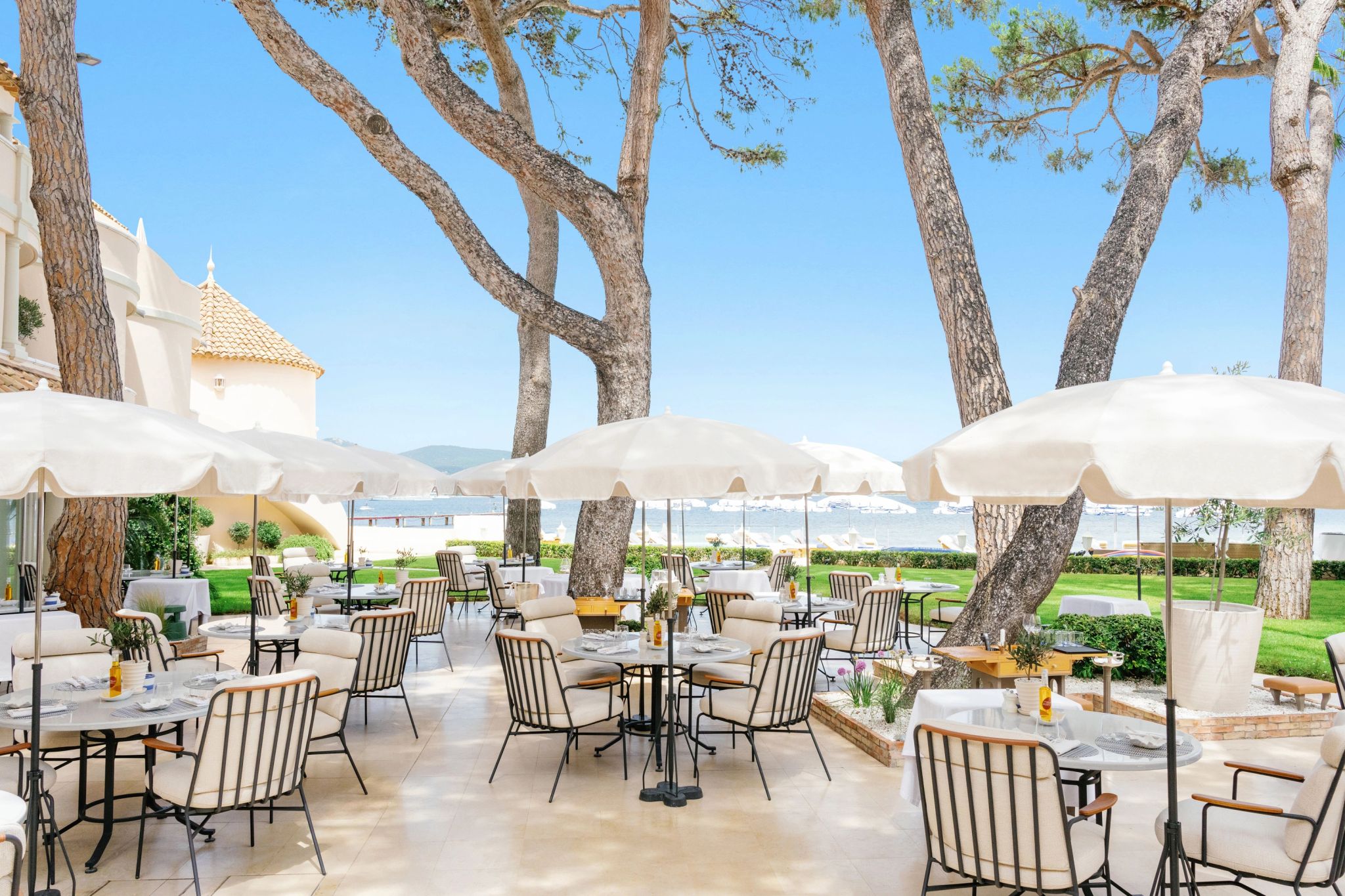 La Terrasse  terraço com vista - almoço vista mar – culinaria mediterranea