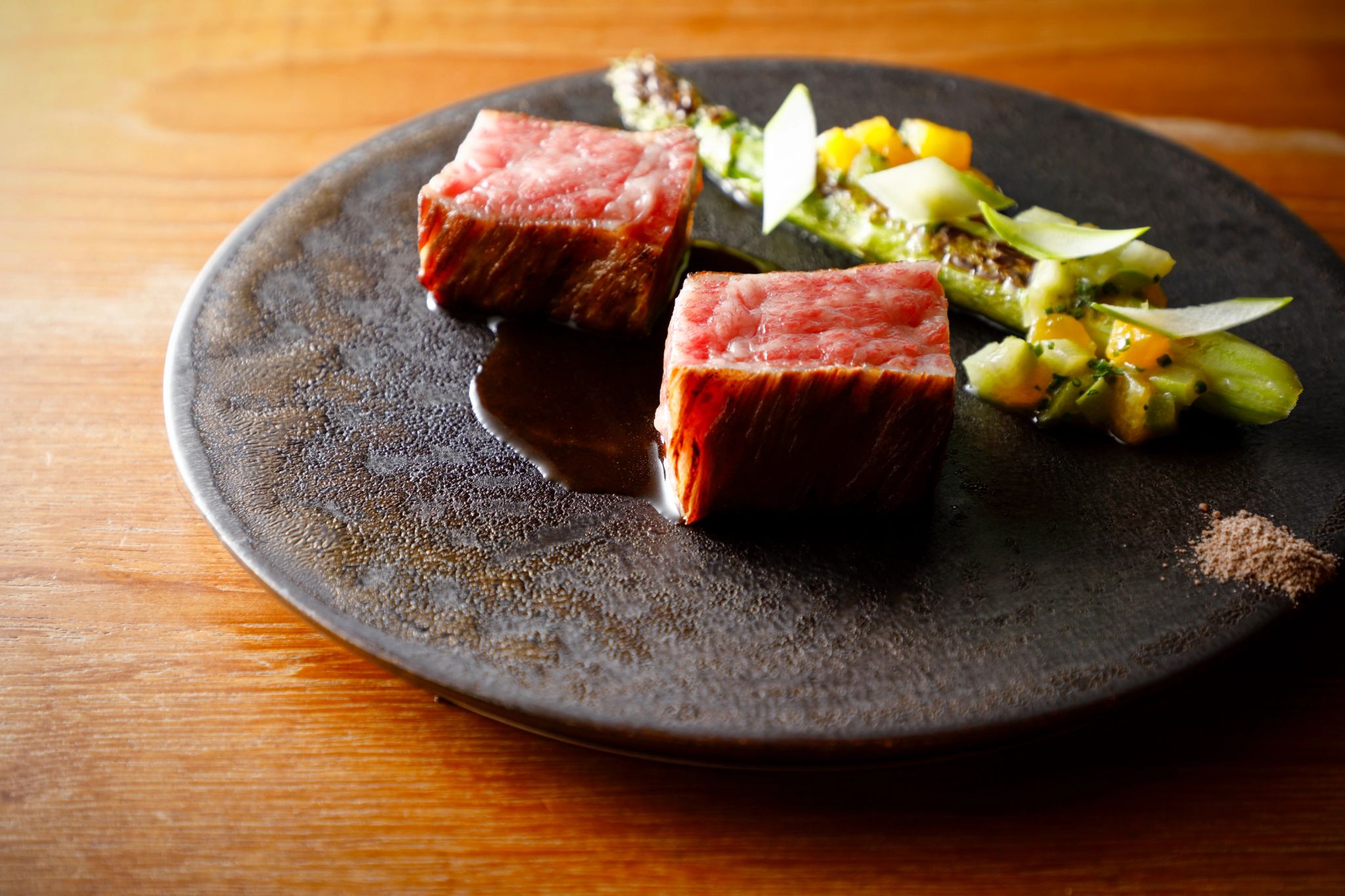 Culinária Japonesa alta gastronomia – prato gourmet – restaurante de luxo