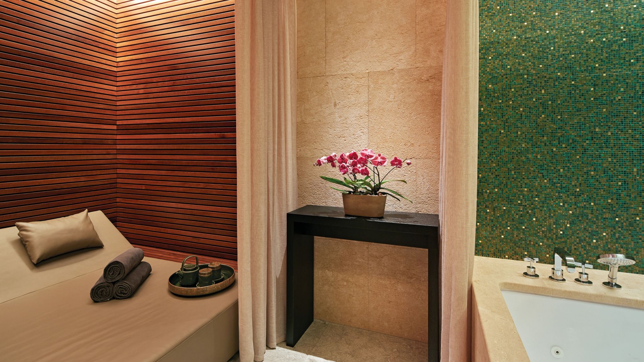 decoraçao de luxo - areas de bem estar - bem estar - spa em milao - spa 5 estrelas