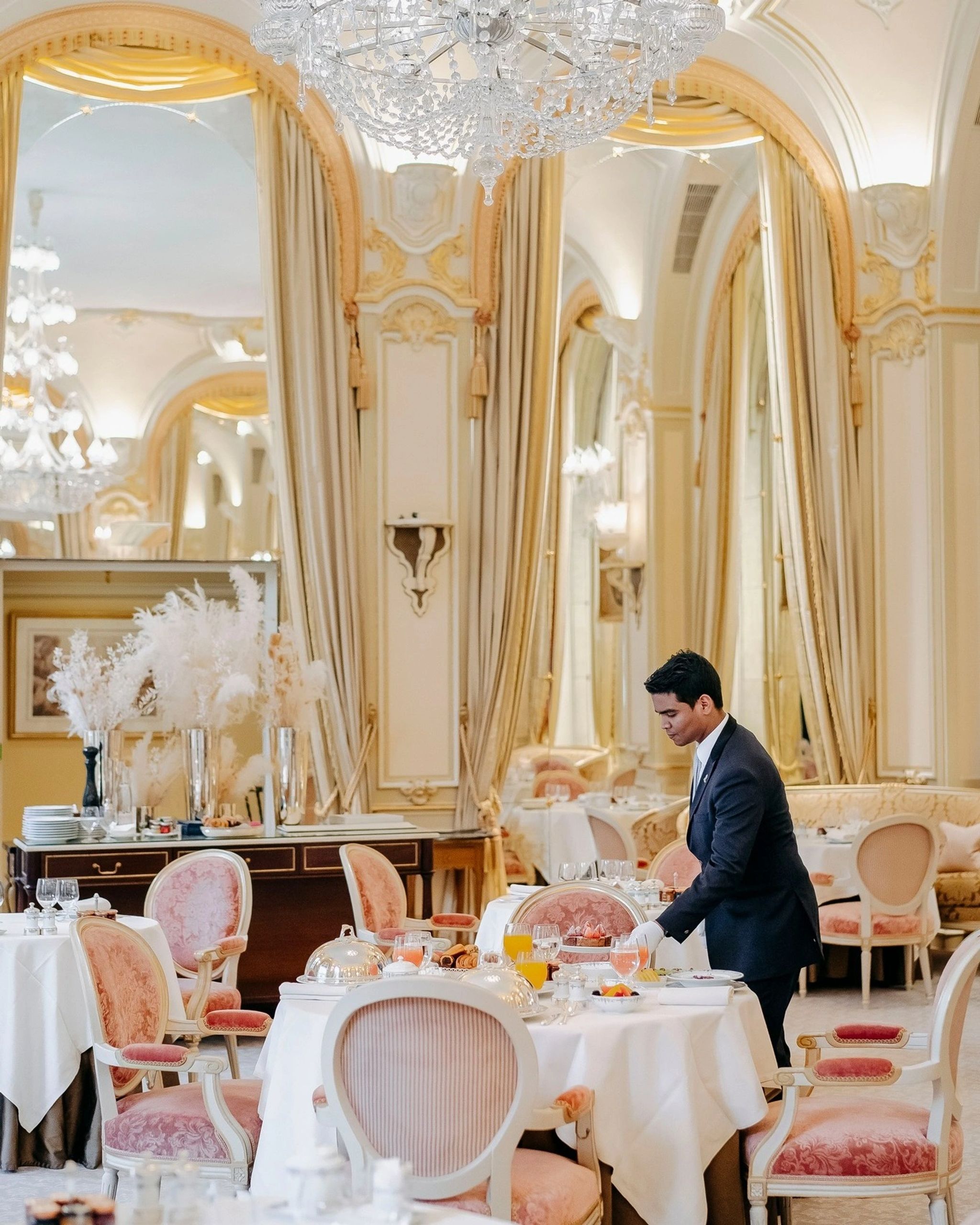 Ritz Paris Salao de festa – jantar de luxo – gastronomia francesa