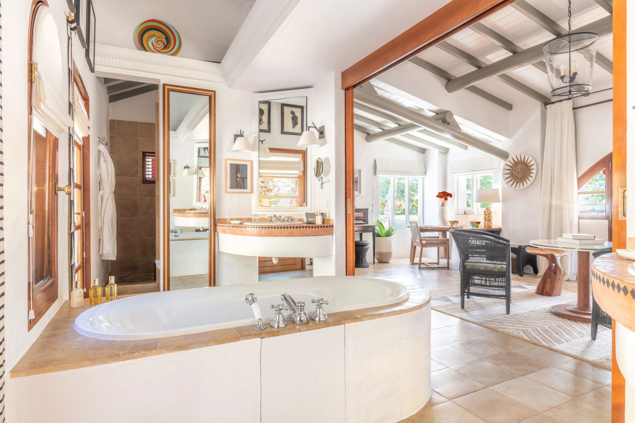 Spencers - Jeanne Le Menn banheiro grande – banheira de luxo – banho premium