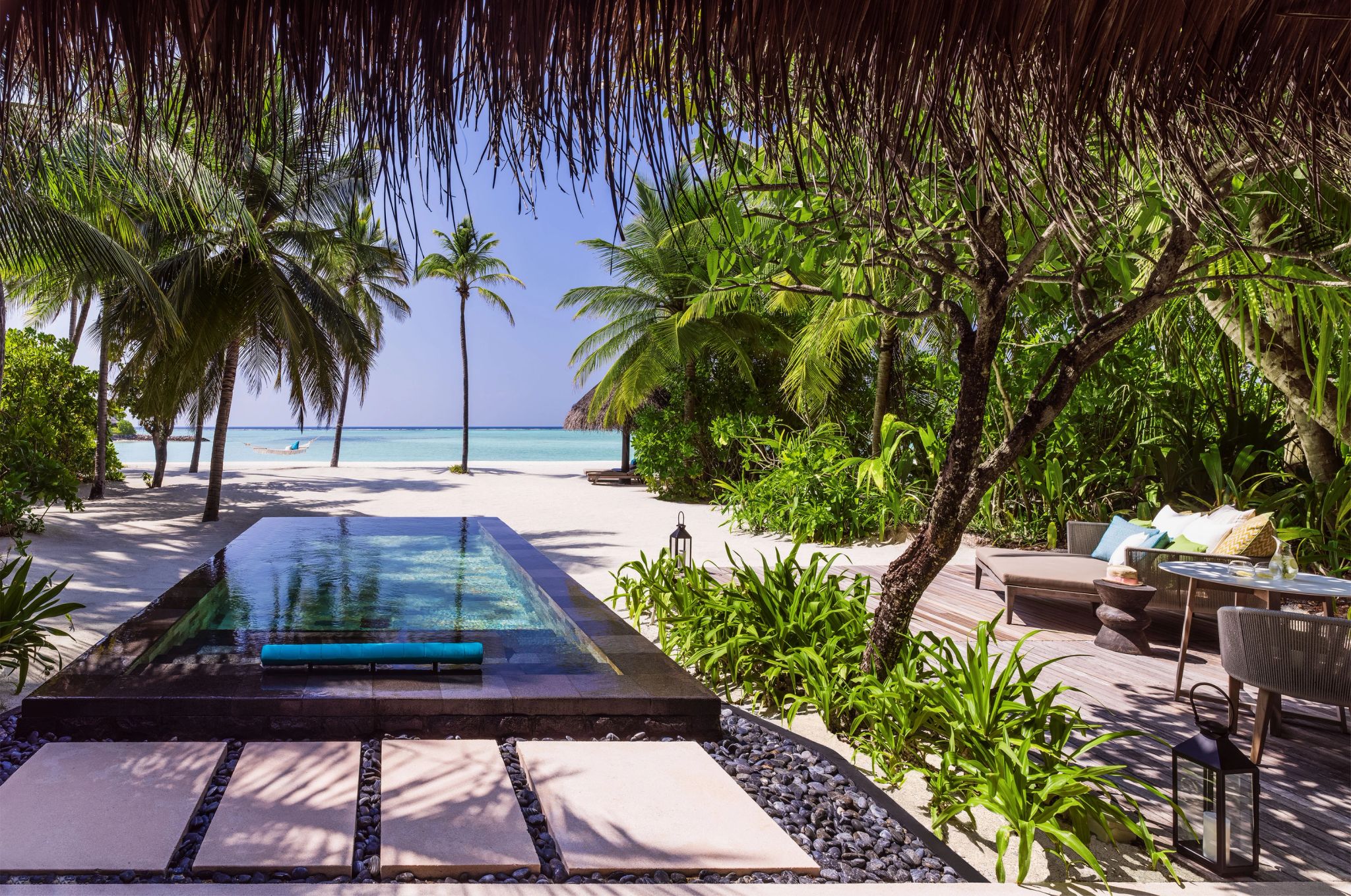 piscina privativa - terraço com piscina - piscina vista mar