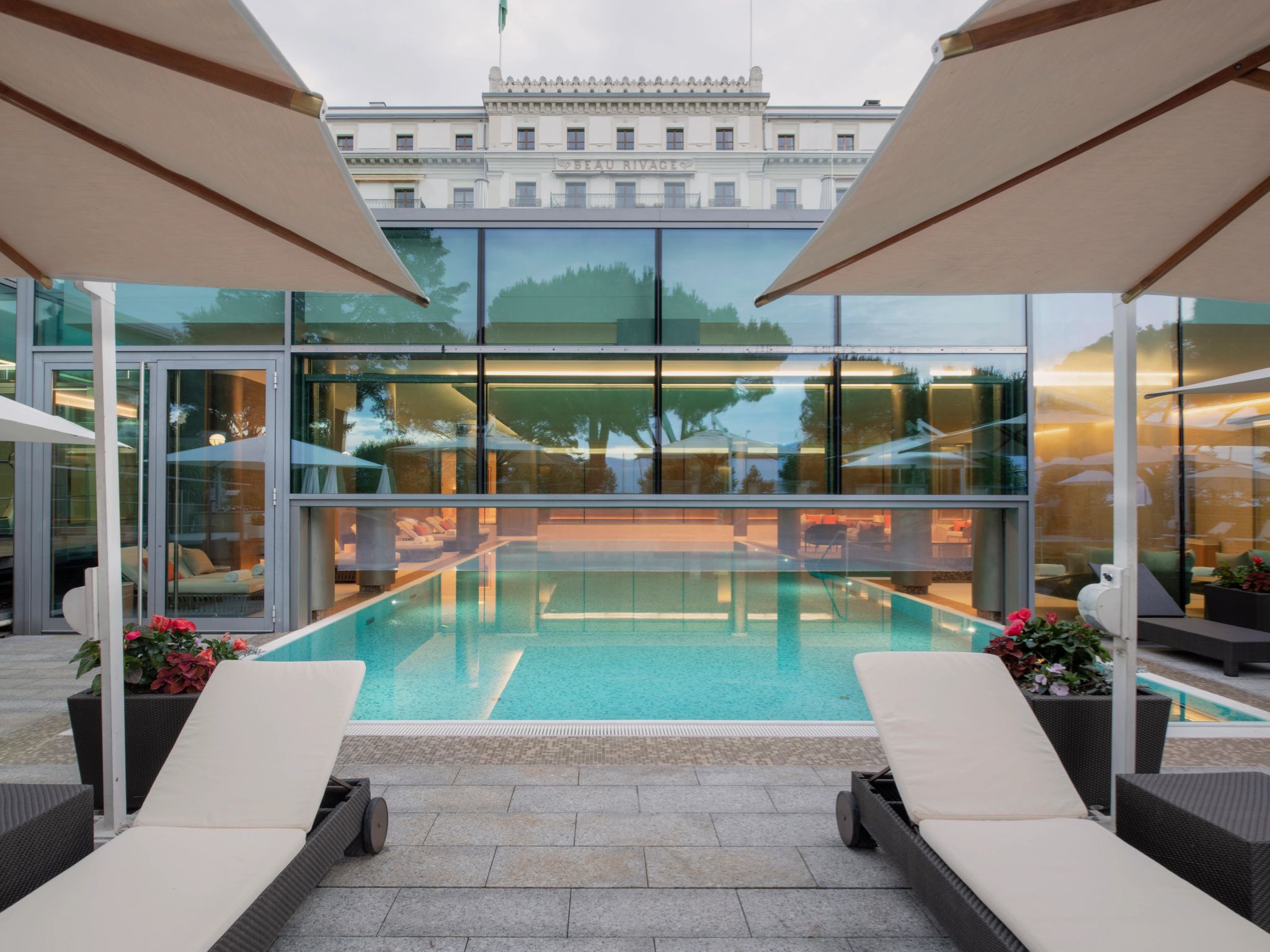 spa de luxo – piscina – espaco bem-estar