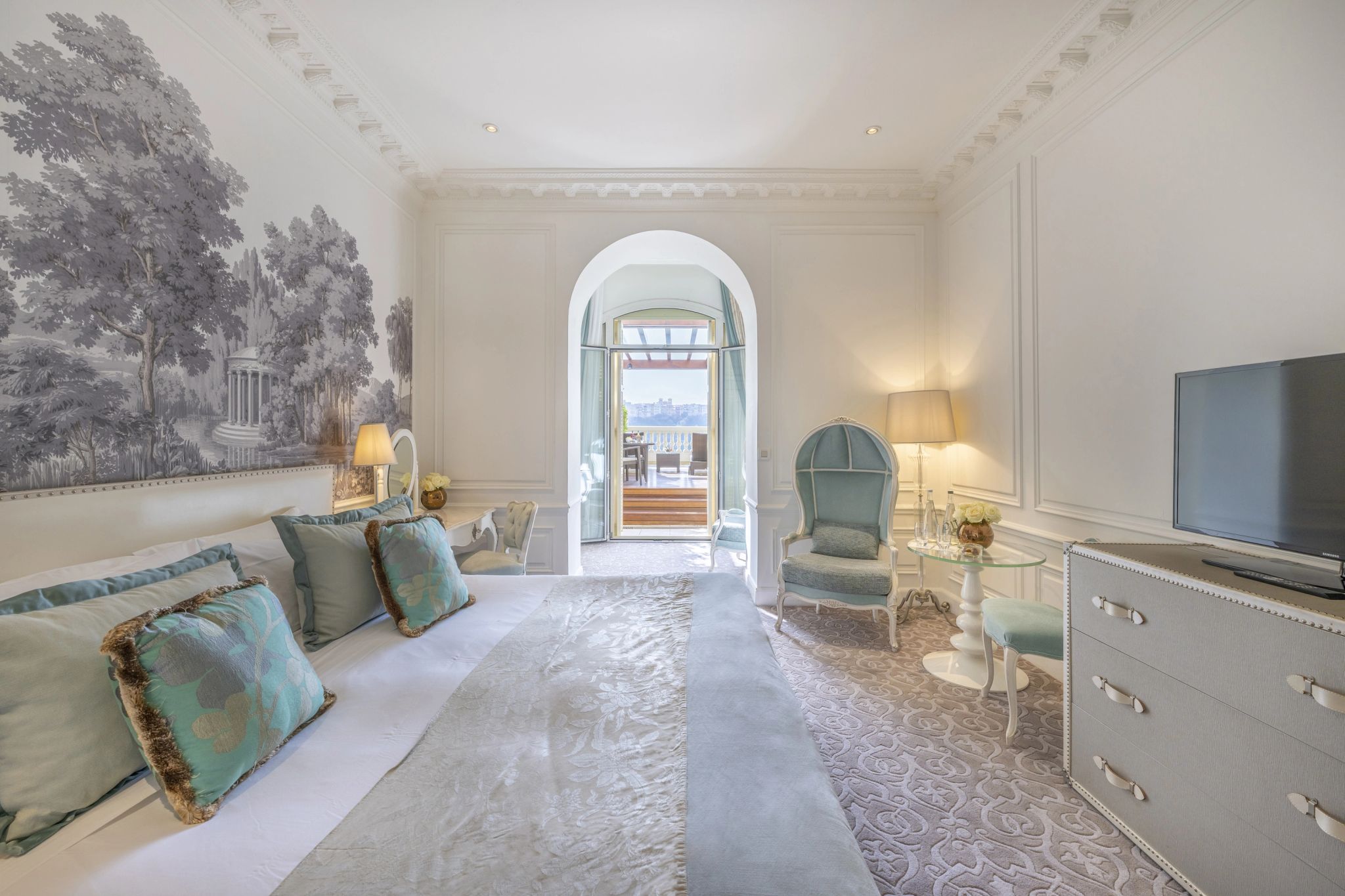 suite com terraço - suite ampla – suite com terraço - decoraçao classica - suite de luxo