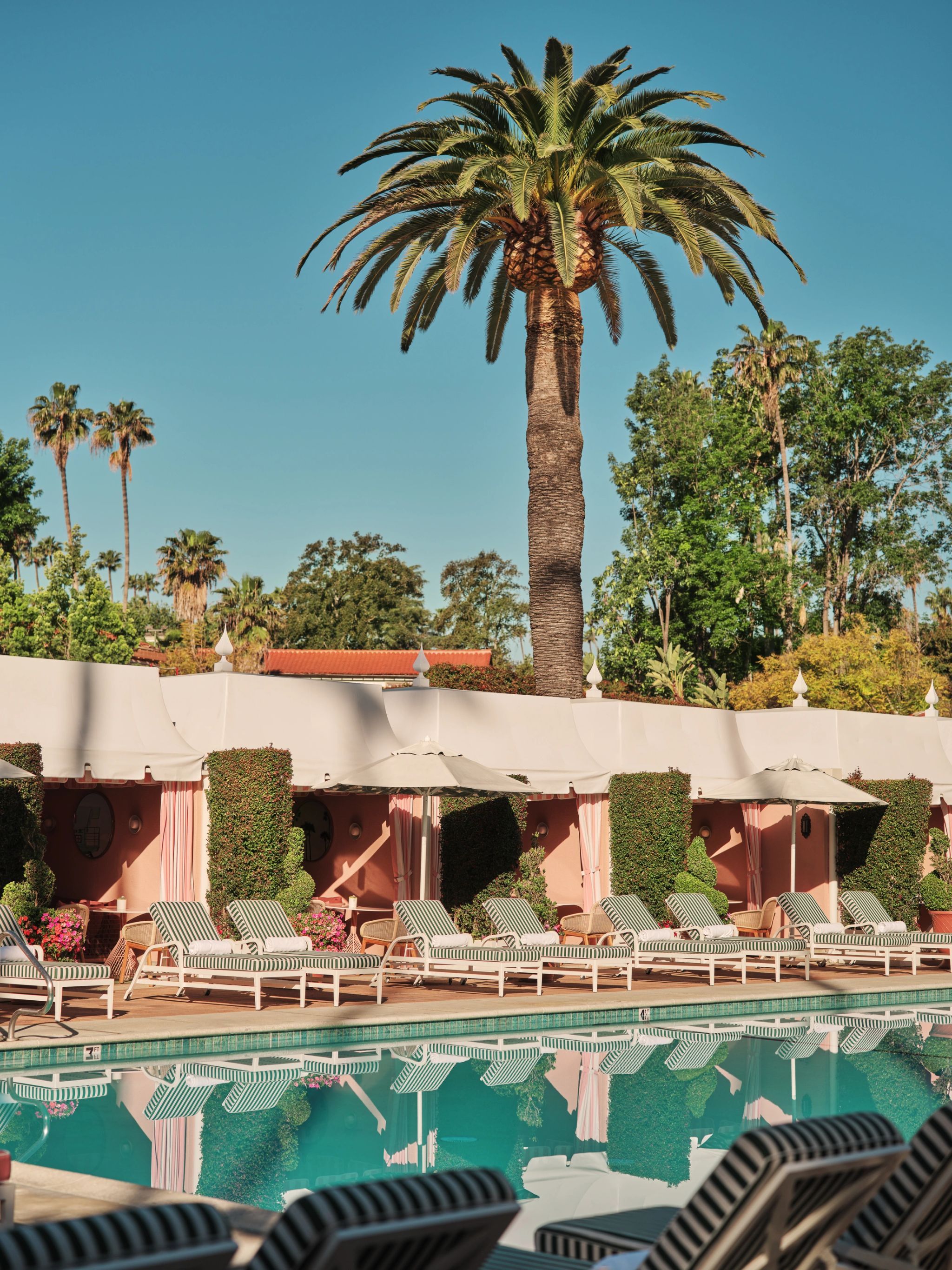 piscina externa - hotel com piscina - hotel em los angeles