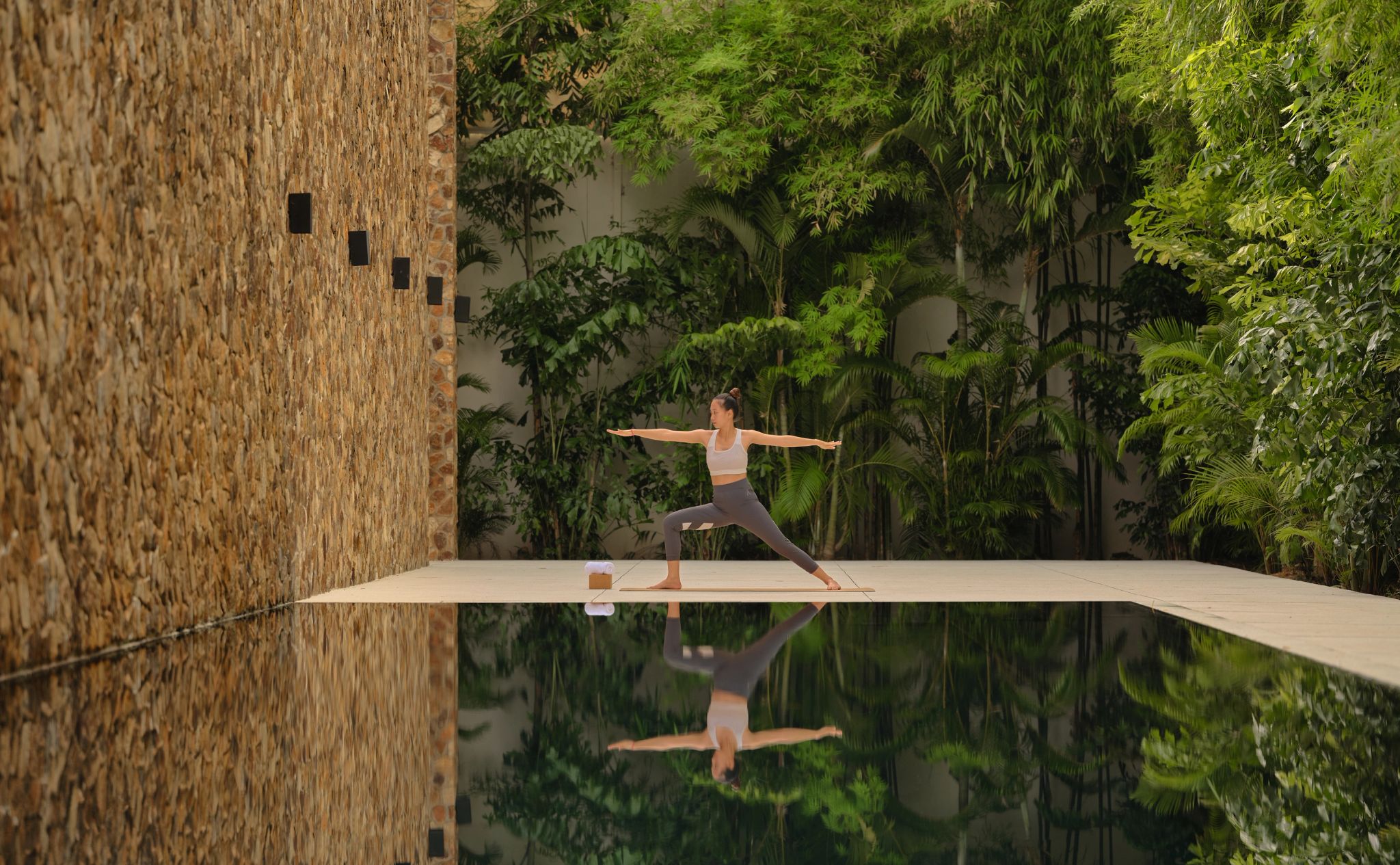 Atividades no Hotel yoga hotel – aula de yoga – atividade fisica