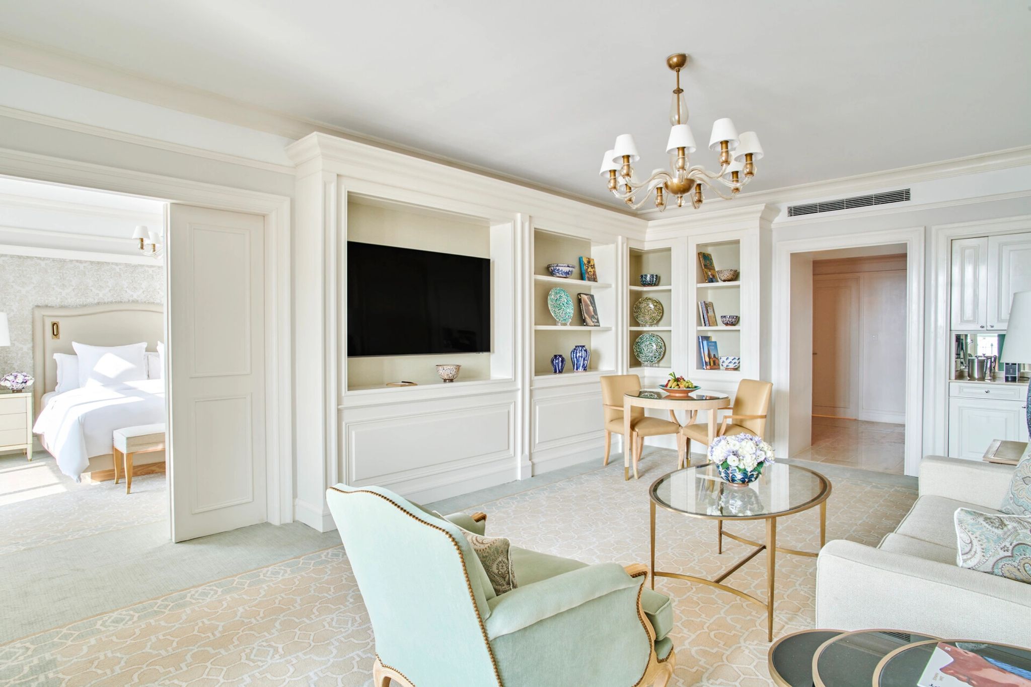 Premium Diplomatic Suite sala de estar - sofa de luxo - decoracao premium