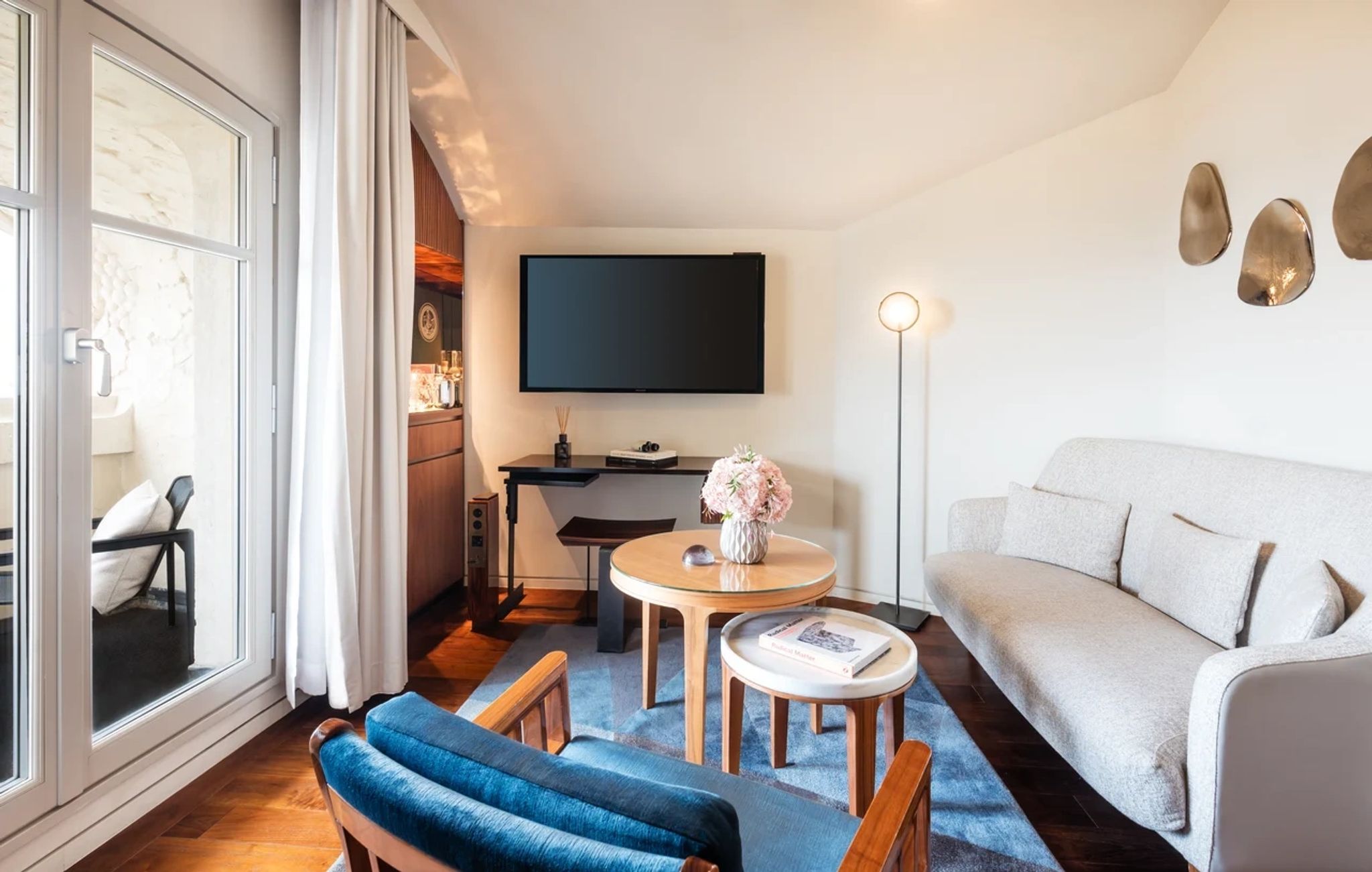 Suite Amour sala de tv - sala de estar - sala chique