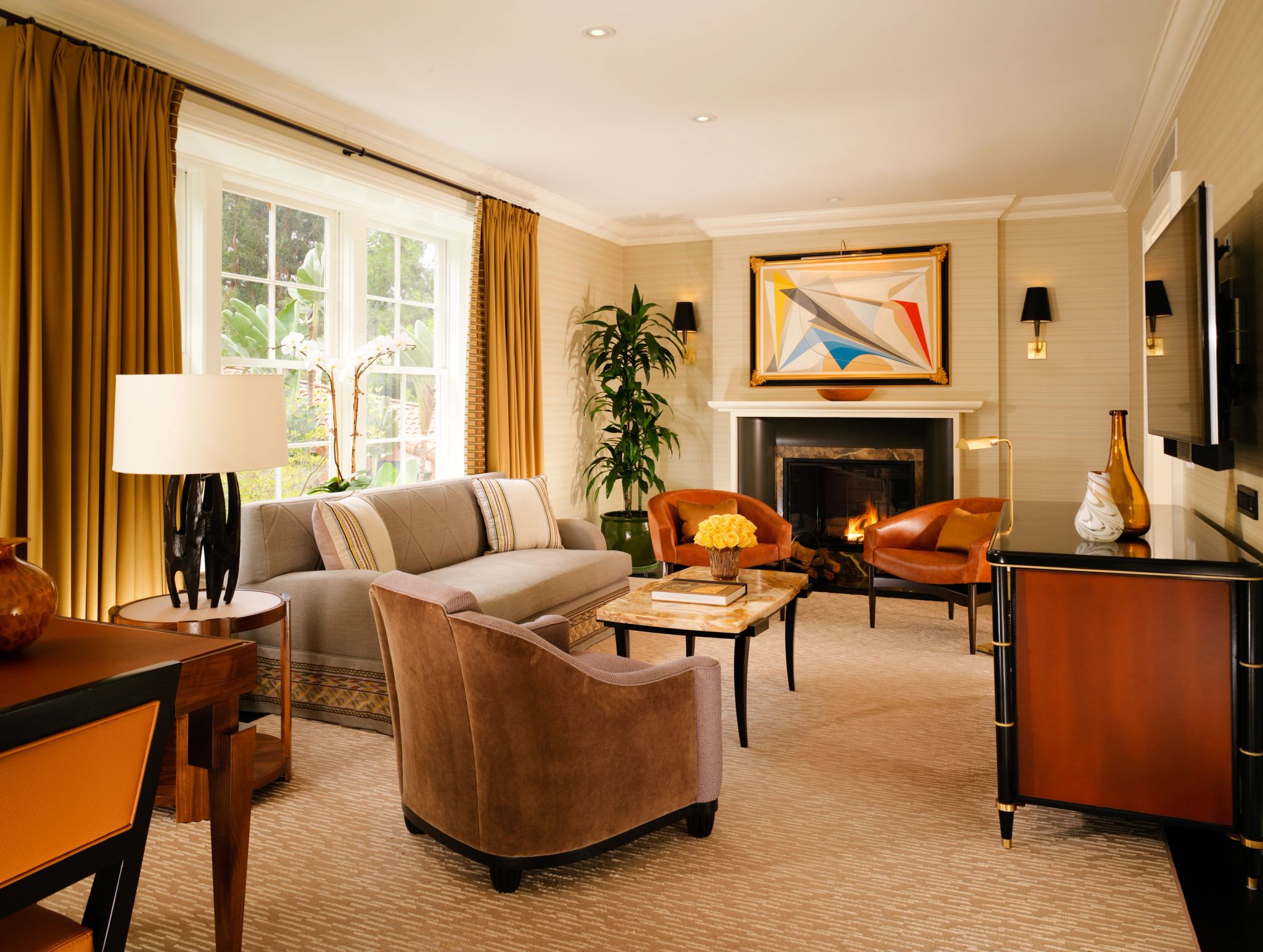 Rodeo Bungalow Suite sala de estar - sala com lareira - sala chique