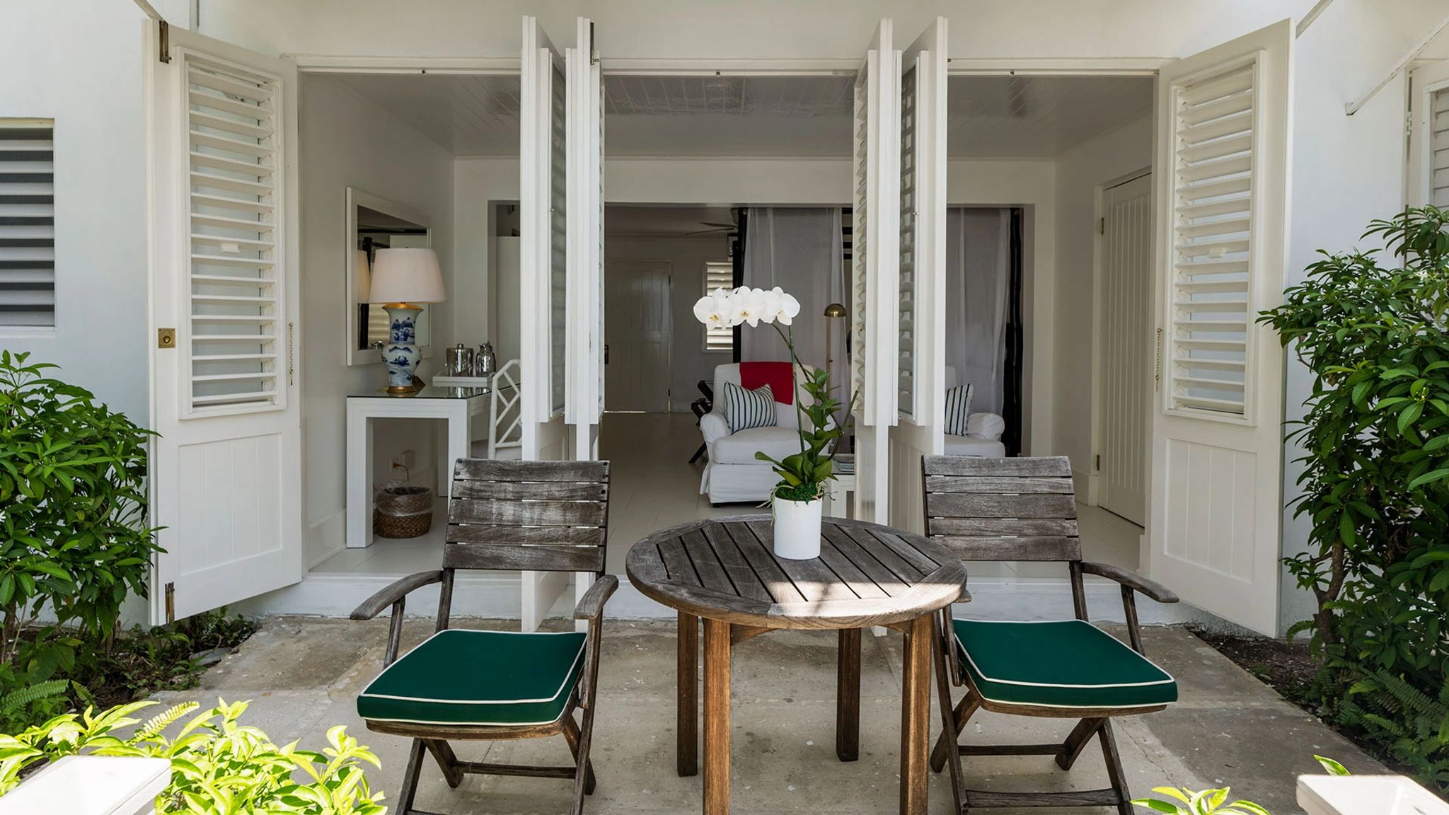 Premium Oceanfront Balcony Double  varanda mobiliada - quarto com varanda - quarto premium