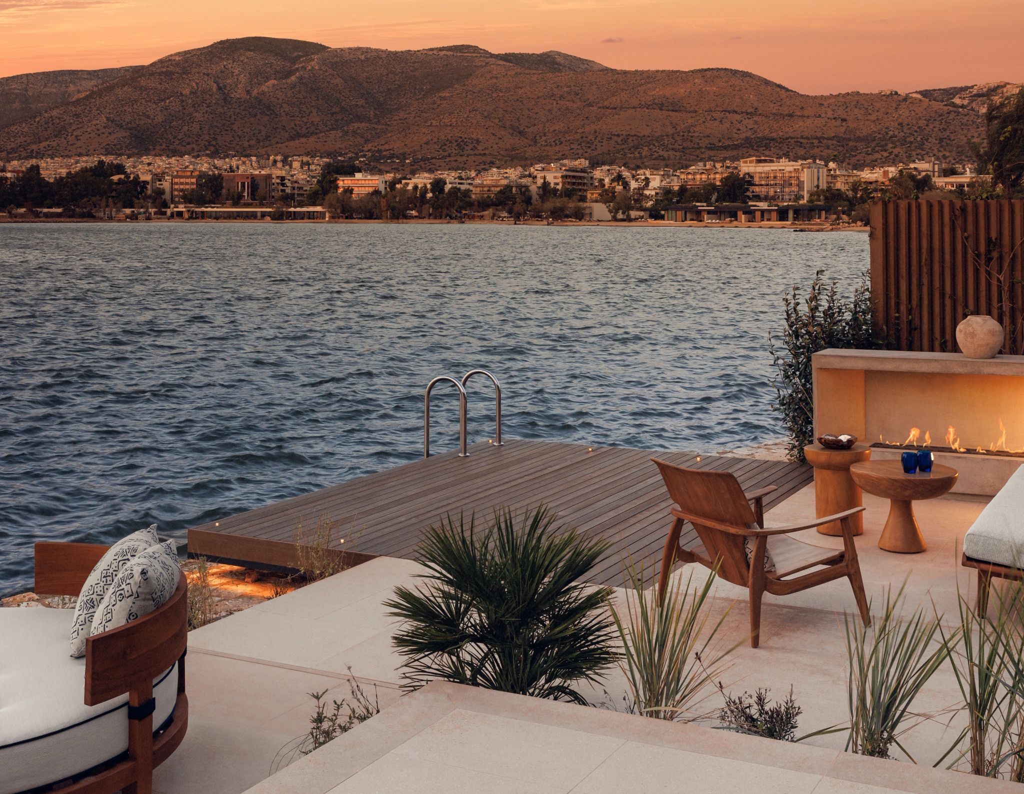 Riviera Bungalow Suite Seafront deck – lareira – suite frente mar