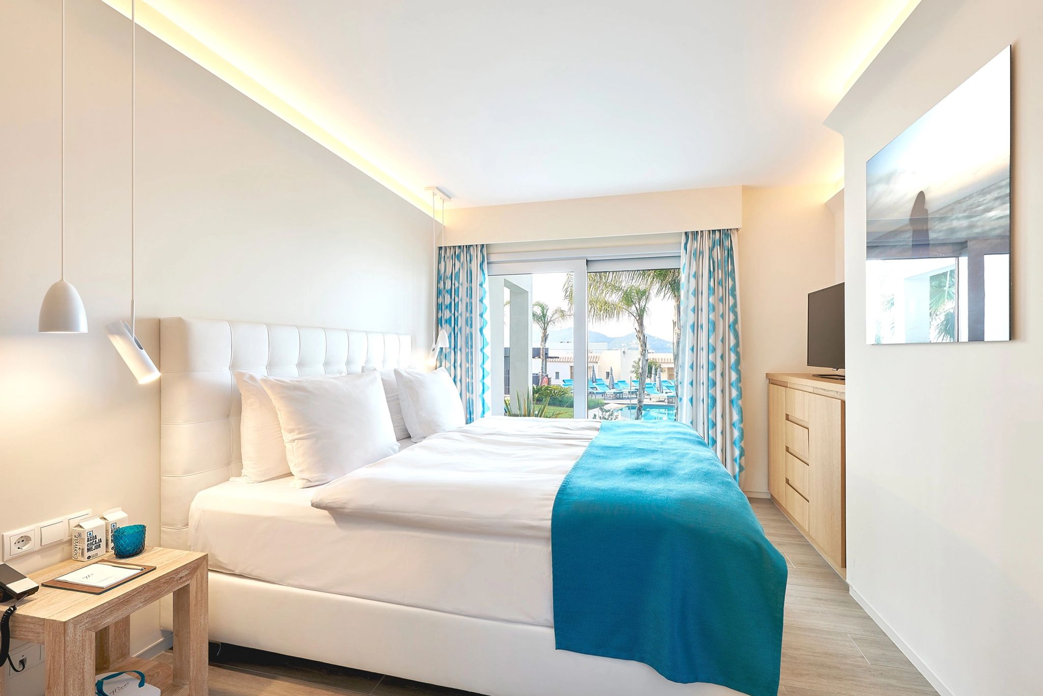 suite de luxo – vista panoramica – cama king-size