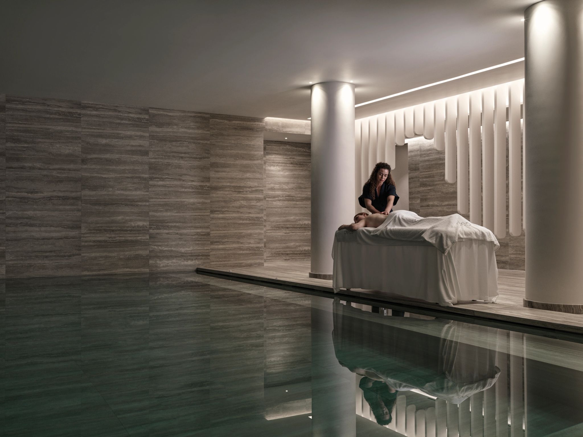 DEOS Mykonos banheira de hidromassagem em suite-vista para quarto-pool suite-hotel deos mykonos