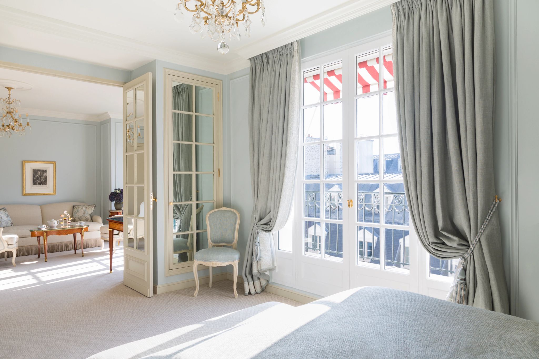 Deluxe Suite Balcony suite espaçosa - suite com sala - sala de estar