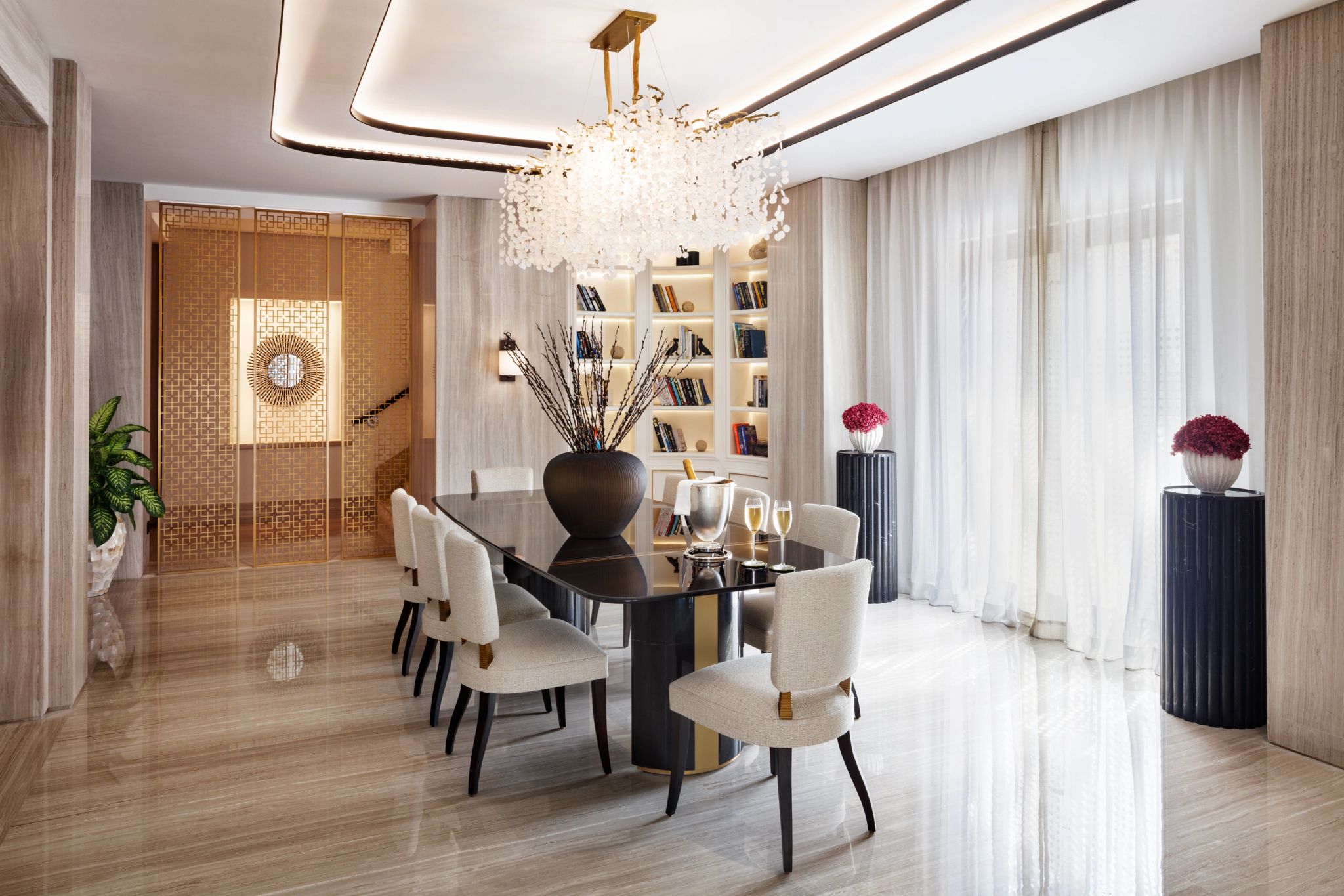 Royal Malakiya Villa mesa posta - sala de jantar - lustre moderno