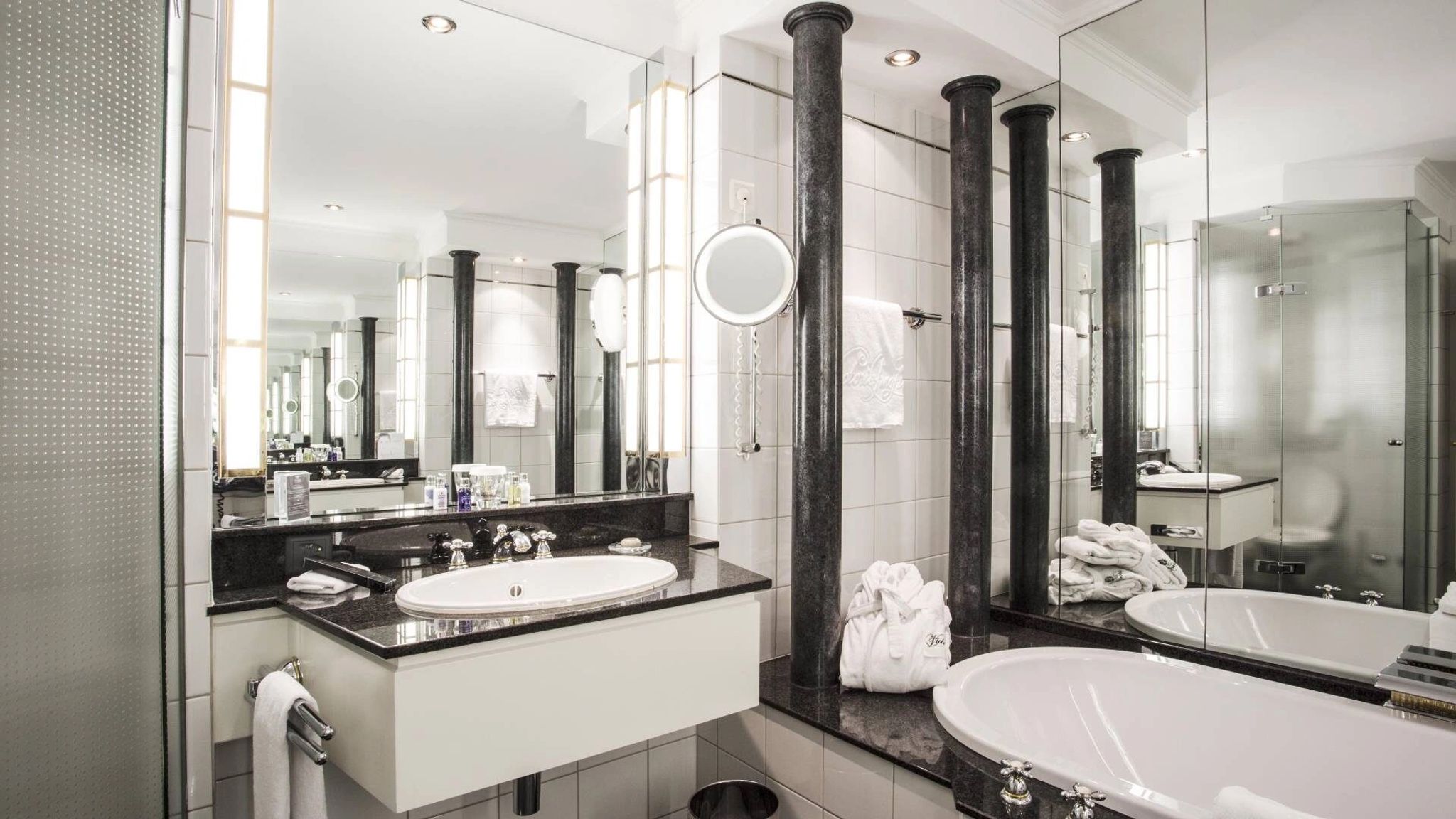 Premium Suite banheiro de luxo – banheiro de hotel – banheiro com banheira