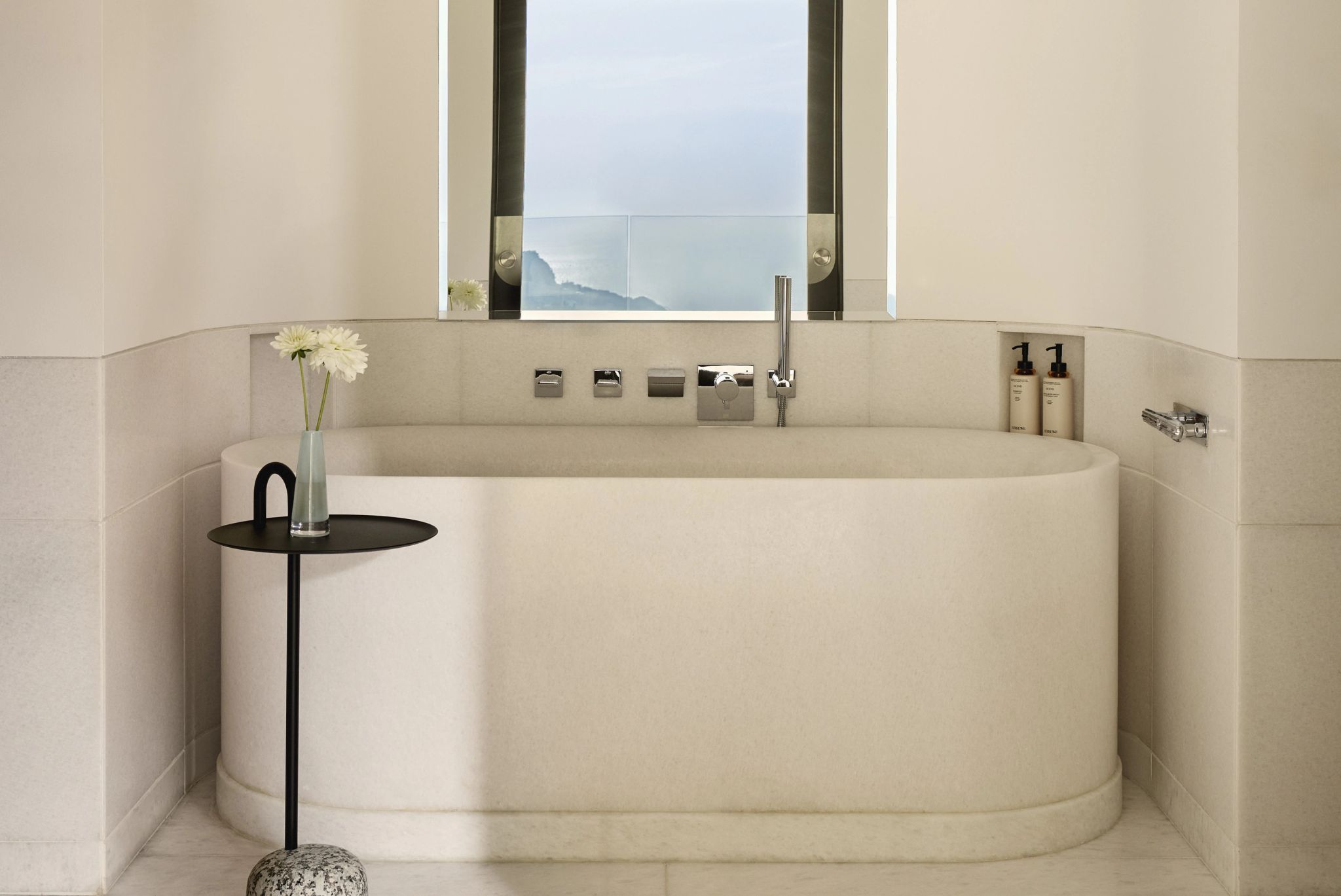 Two Bedroom Panoramic Suite banheira de imersao - banho premium - suite com banheira