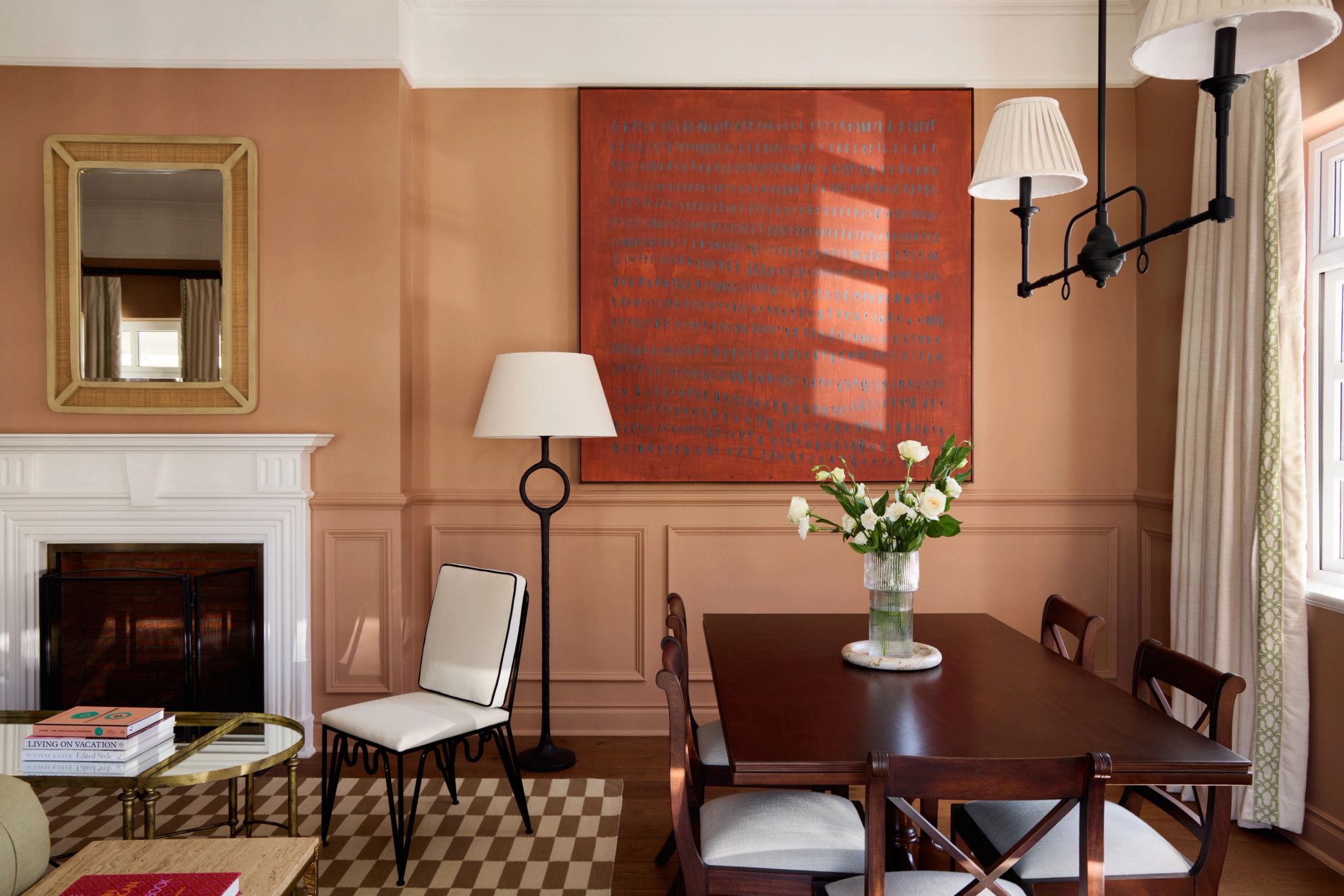 Deluxe One Bedroom Suite sala de jantar – suite grande – mesa de jantar