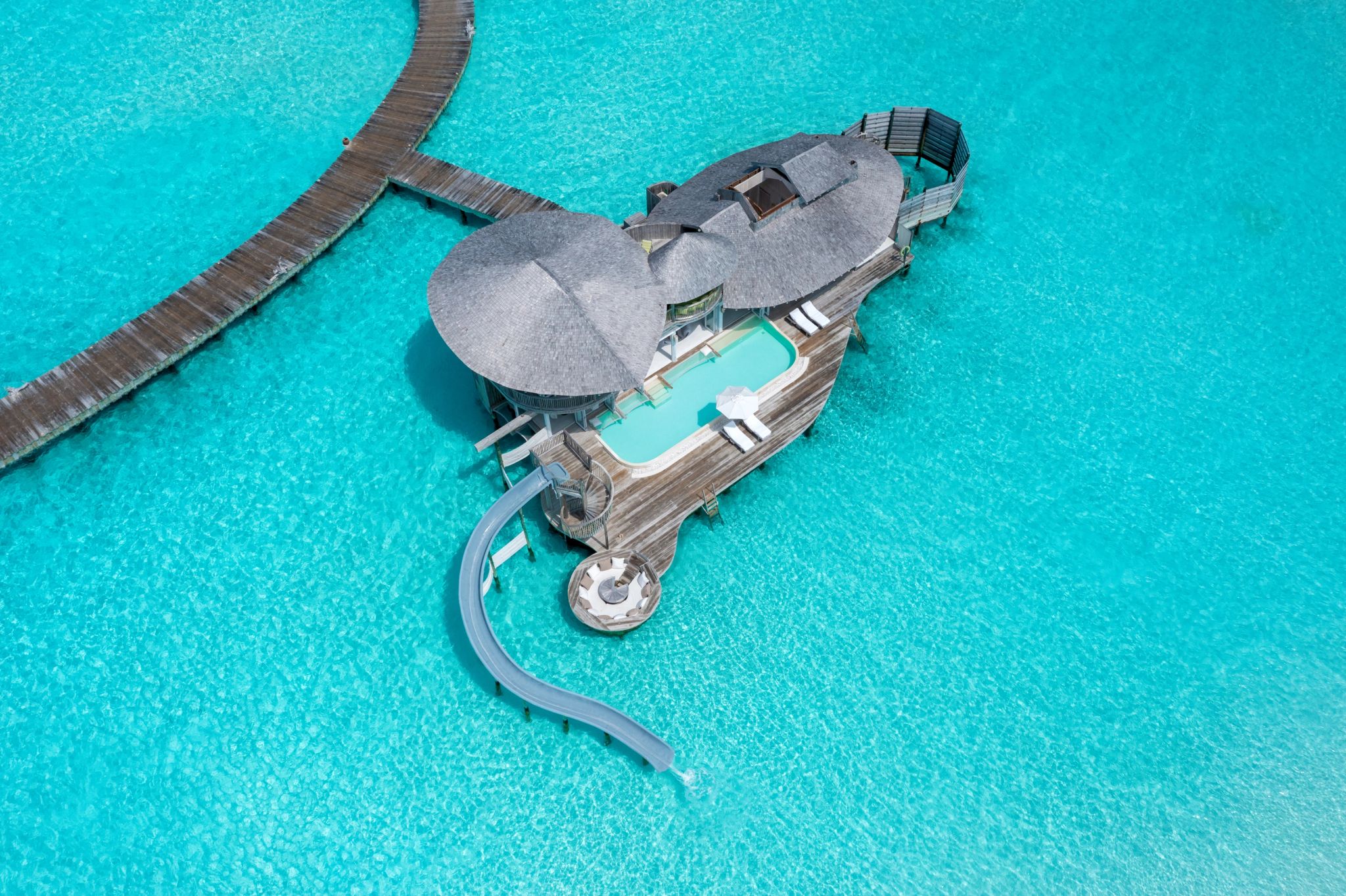 Two Bedroom Water Retreat Slide   water vila - vila sob mar - vila nas maldivas