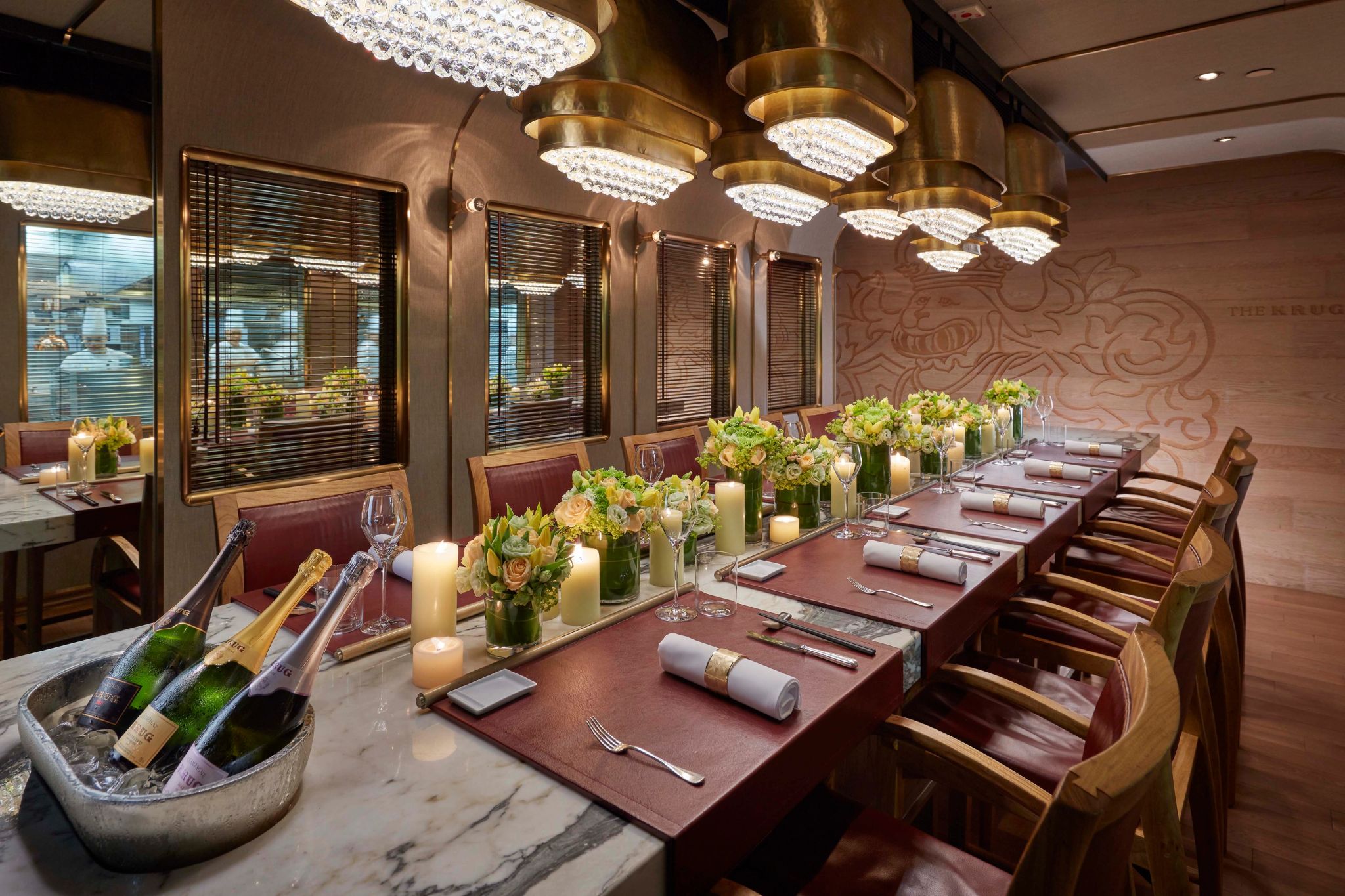 sala de jantar privativa - jantar privativo - decoraçao de luxo -  degustaçao de champagnes