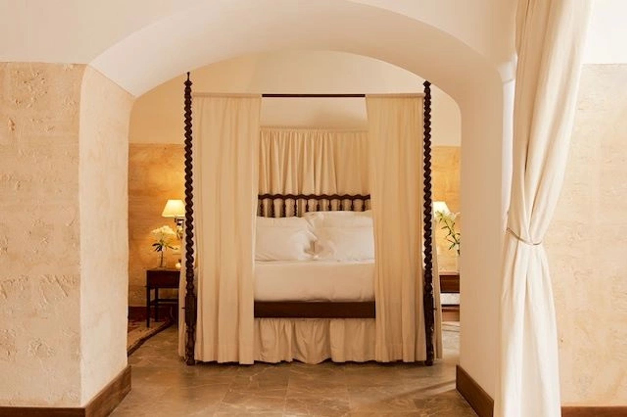 cama de dossel - suite casal - suite de luxo