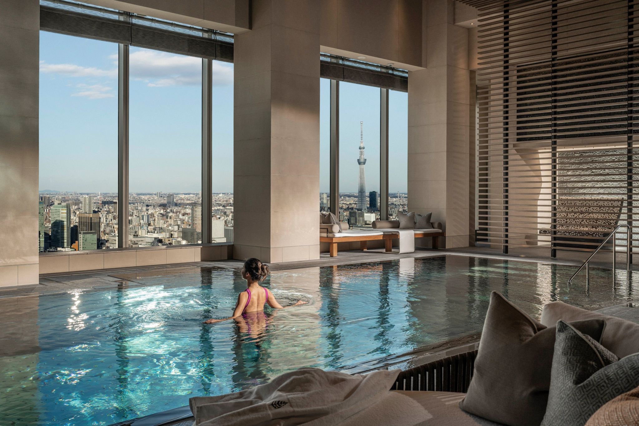 Piscina do hotel hotel com piscina - piscina coberta - piscina aquecida