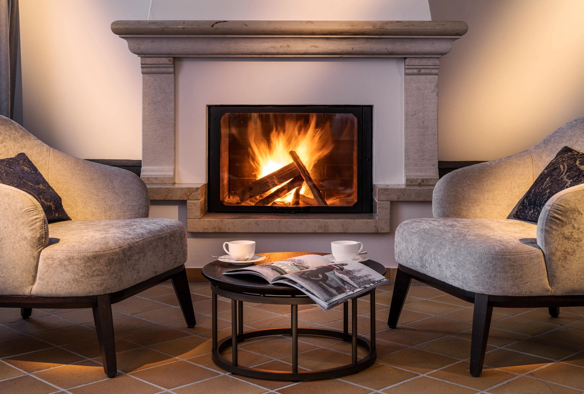 Family Two Bedroom Suite suite aconchegante - lareira - poltronas confortaveis