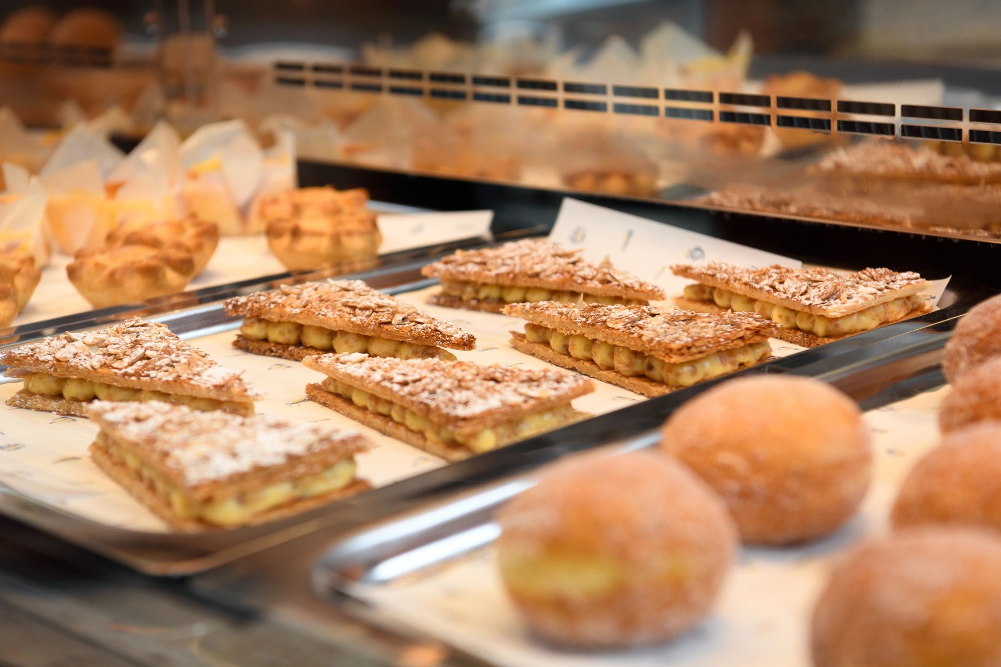 Pastelaria doces – padaria - confeitaria