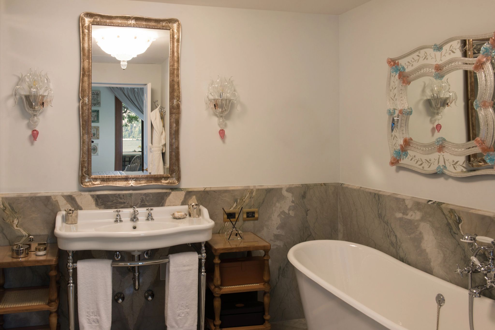 Room al Lago Lake View banheiro de luxo – banheiro com banheira