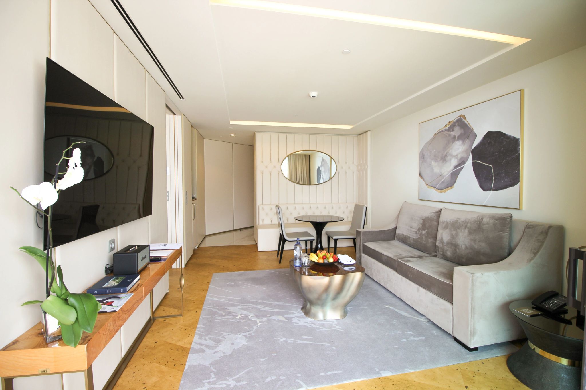 suite com sala - sala de estar - sala chique