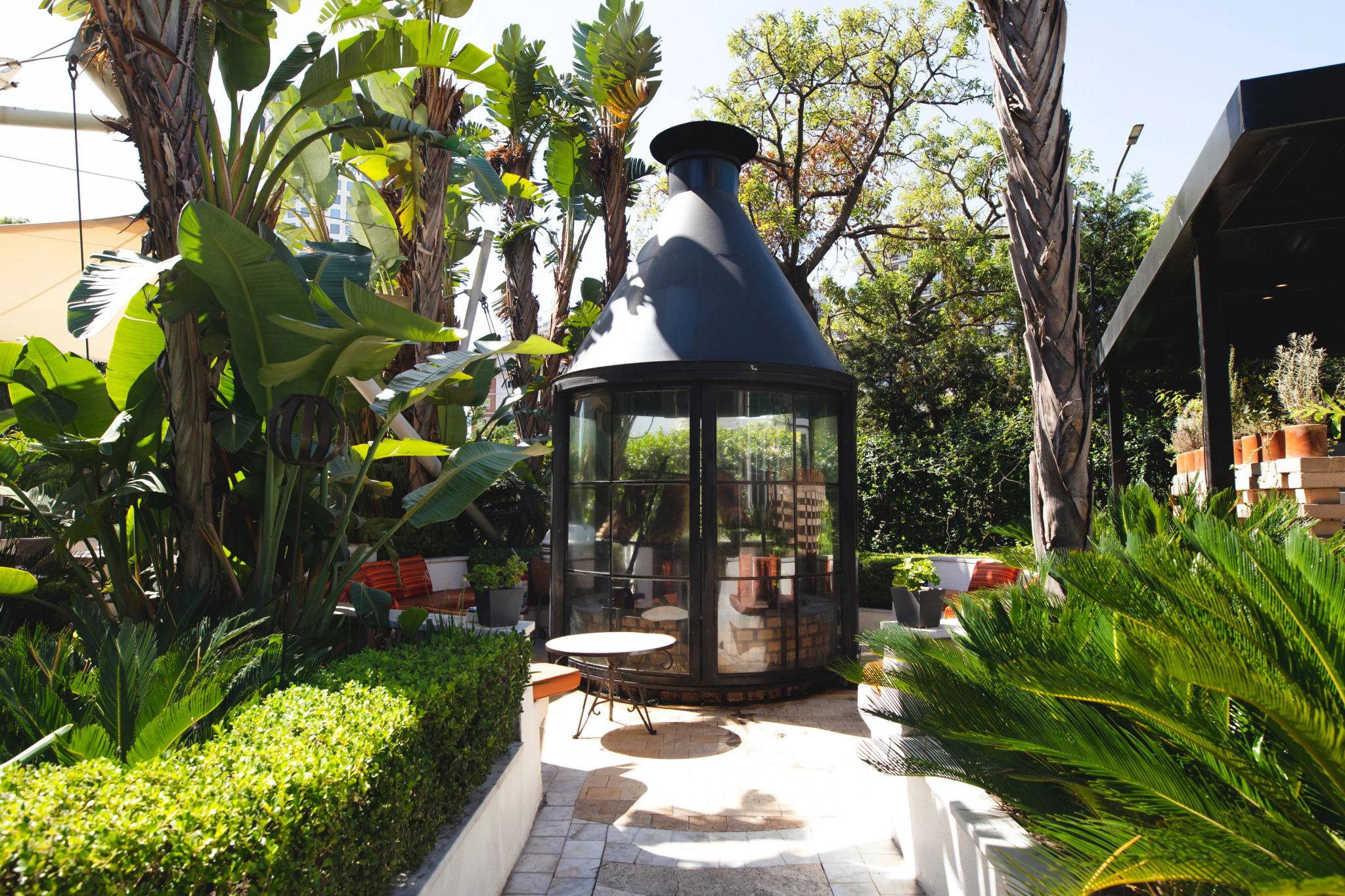 restaurante do four seasons -buenos aires - jardins de hotel