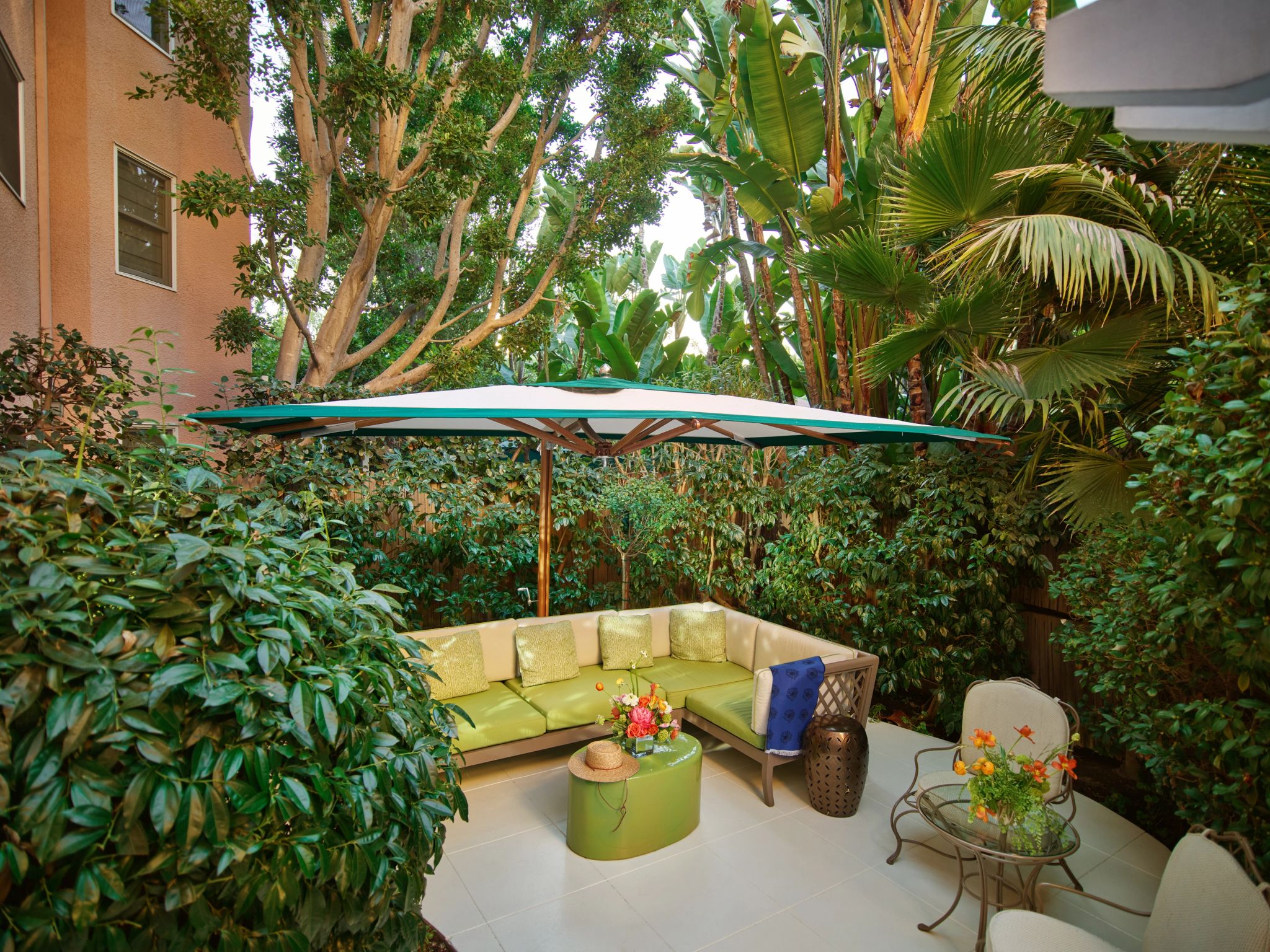 Beverly Hills Suite Patio suite com patio - area externa suite - jardim privativo