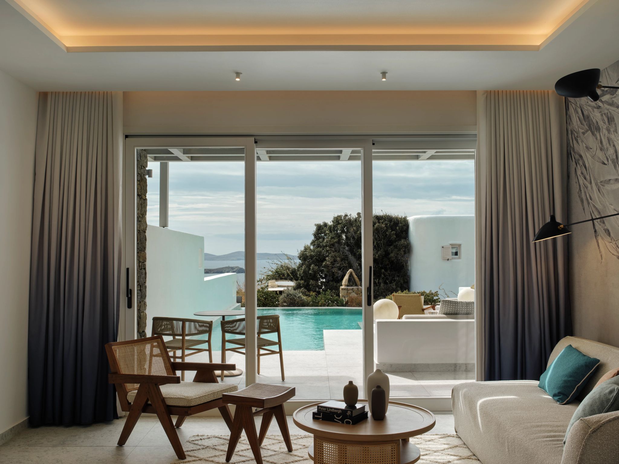 quarto premium - decoracao chic - vista mar