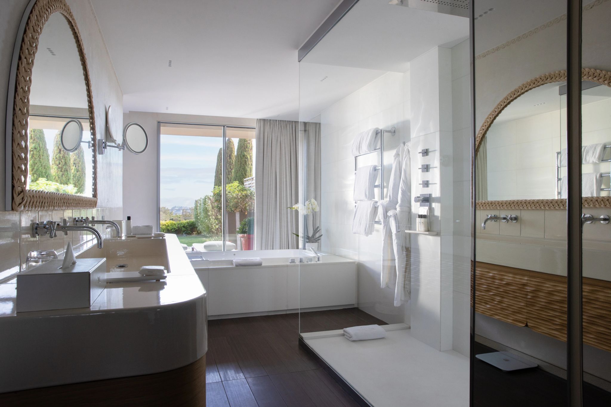 Junior Suite Partial Sea View banheiro dos sonhos – banheiro com vista – banho de banheira