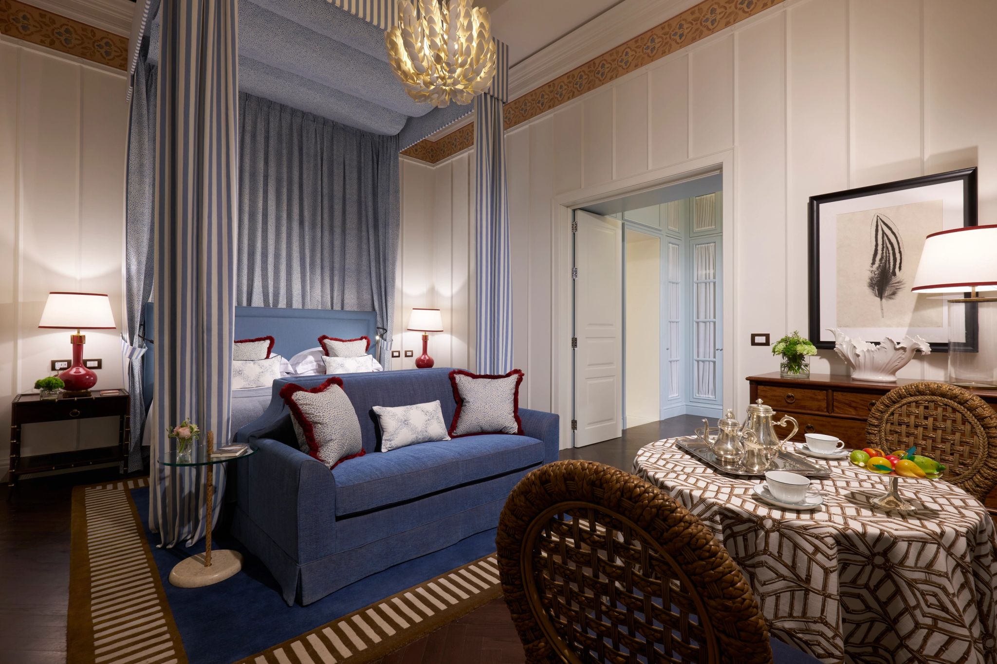 Donna Franca Suite suite 5 estrelas - siganture suite - deccoraçao classica - suite classica - suite de luxo