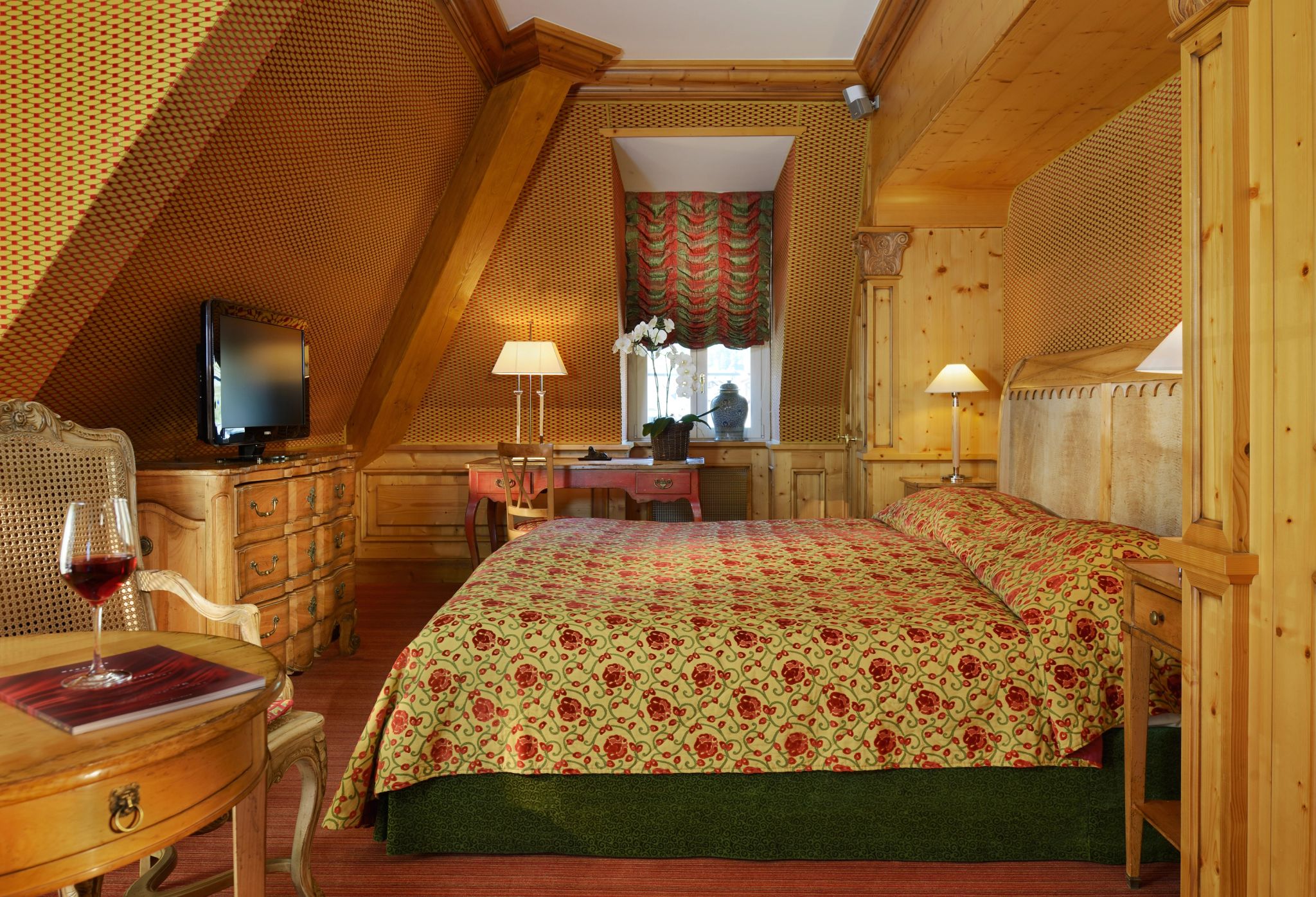 Castor Suite  suite premium- decoracao de luxo