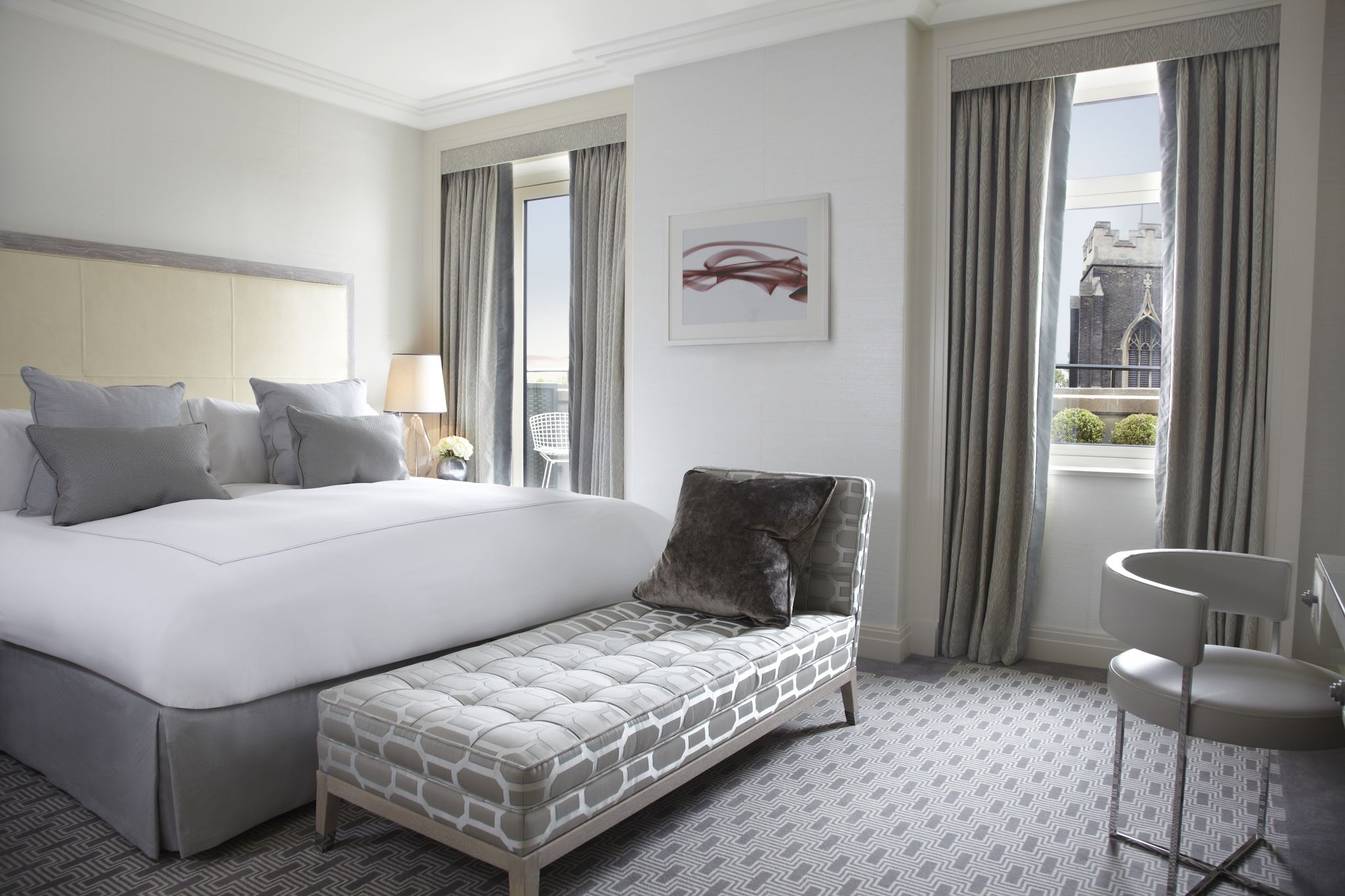 suite com vista – suite conforto – decoração acinzentada