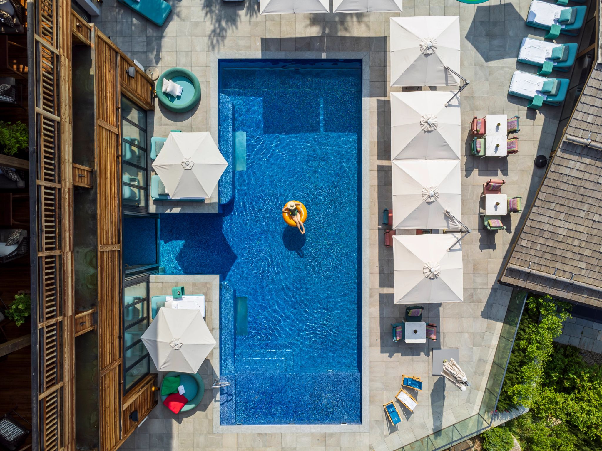 piscina de luxo – area de lazer – piscina de hotel - piscina ao ar livre - piscina externa