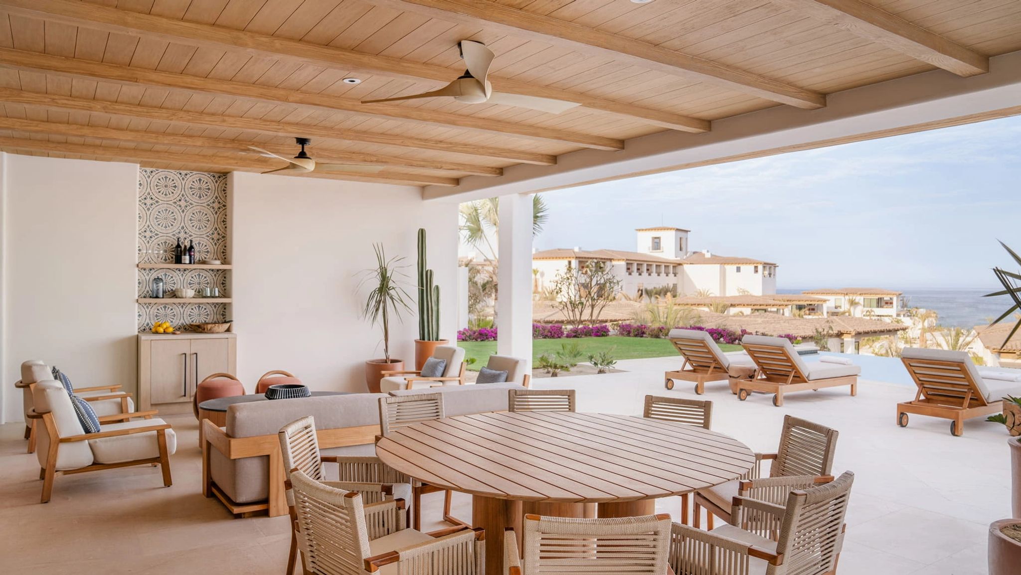Ocean View Three Bedroom Villa piscina privativa - terraco mobiliado - churrasqueira ao ar livre