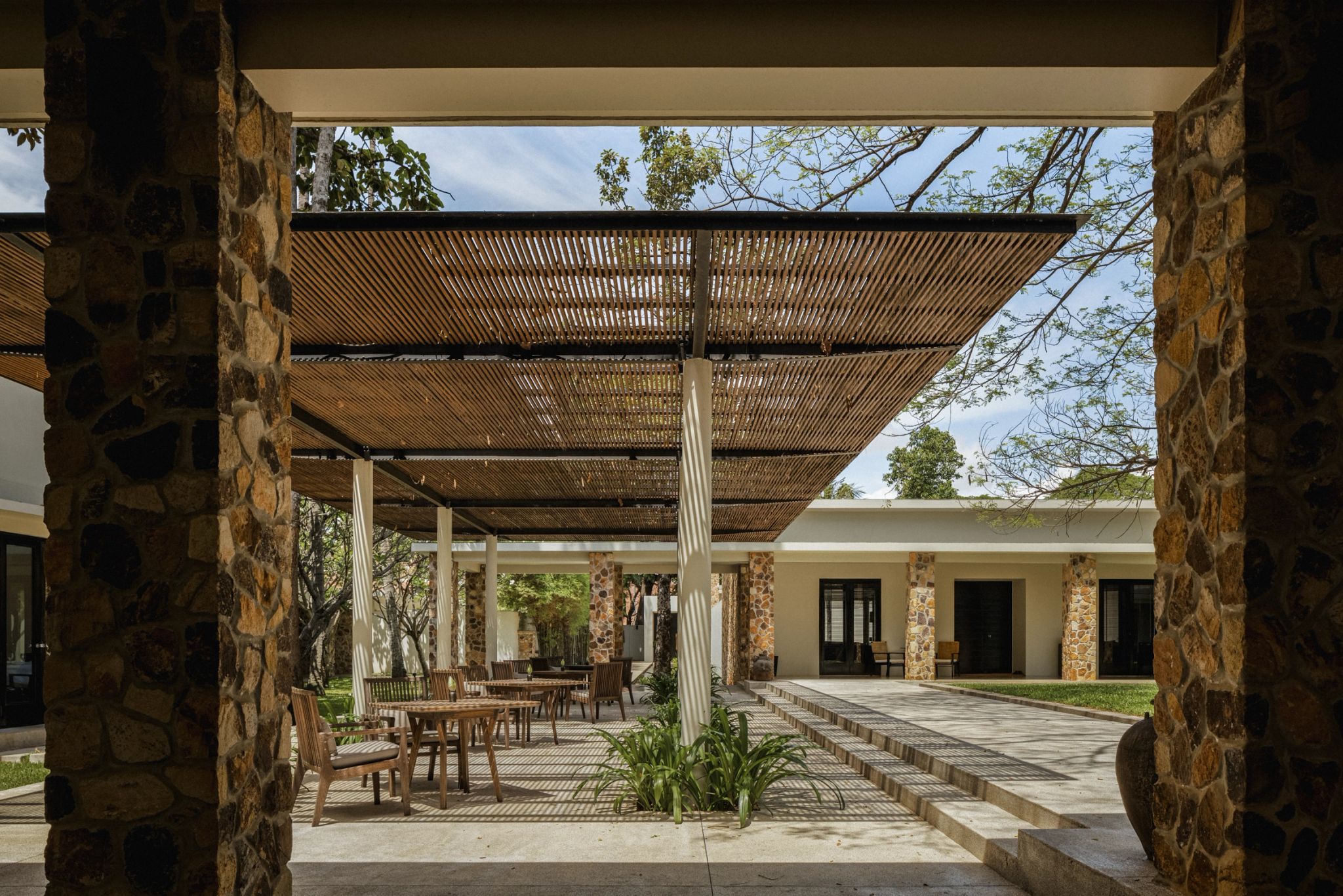Restaurante The Dinning Room area externa restaurante - terraço restaurante – restaurante vista jardim