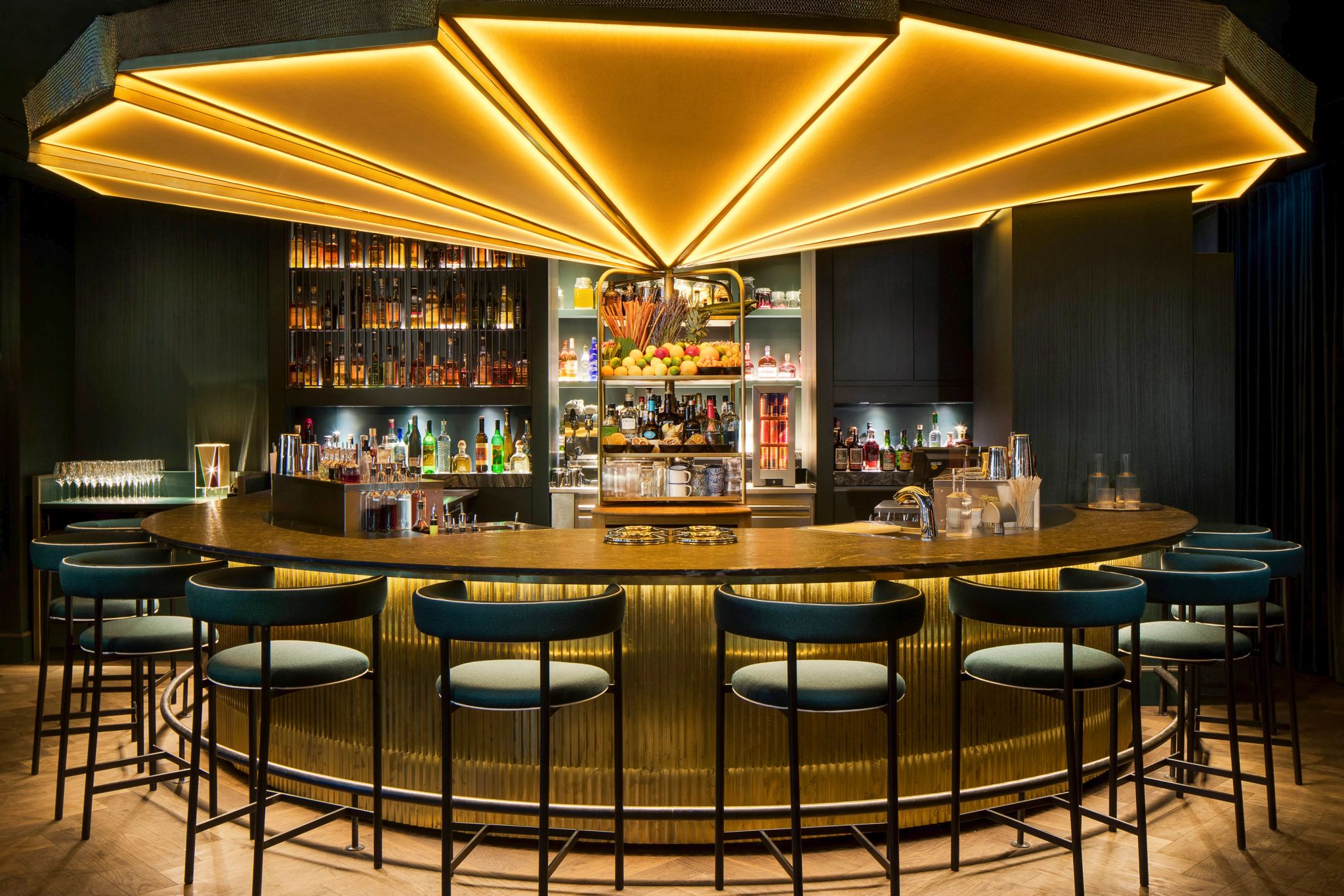 bar do hotel - drinks selecionados - coqueteis de luxo