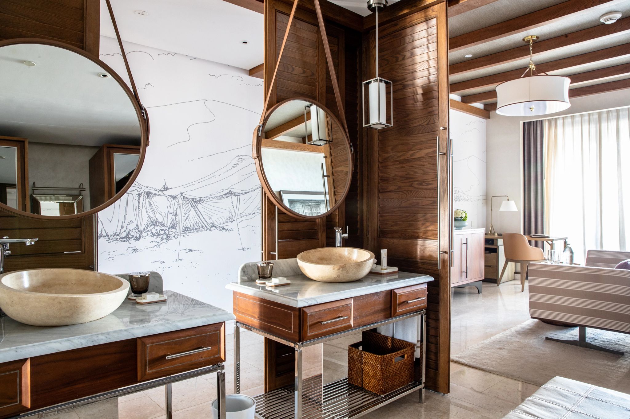 Ocean Deluxe   quarto vista mar – pia dupla – banheiro moderno