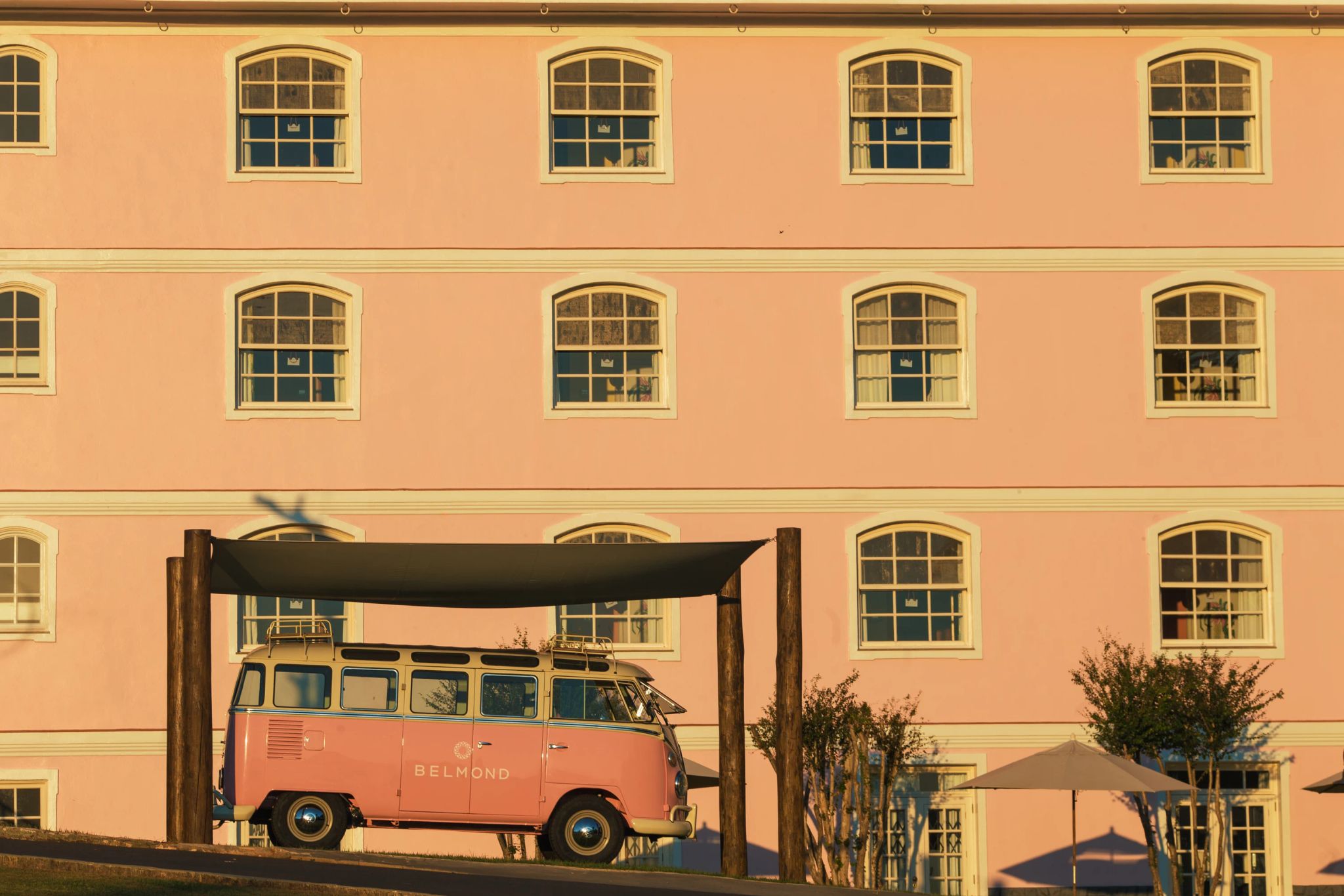 prédio histórico - hotel das cataratas - kombi