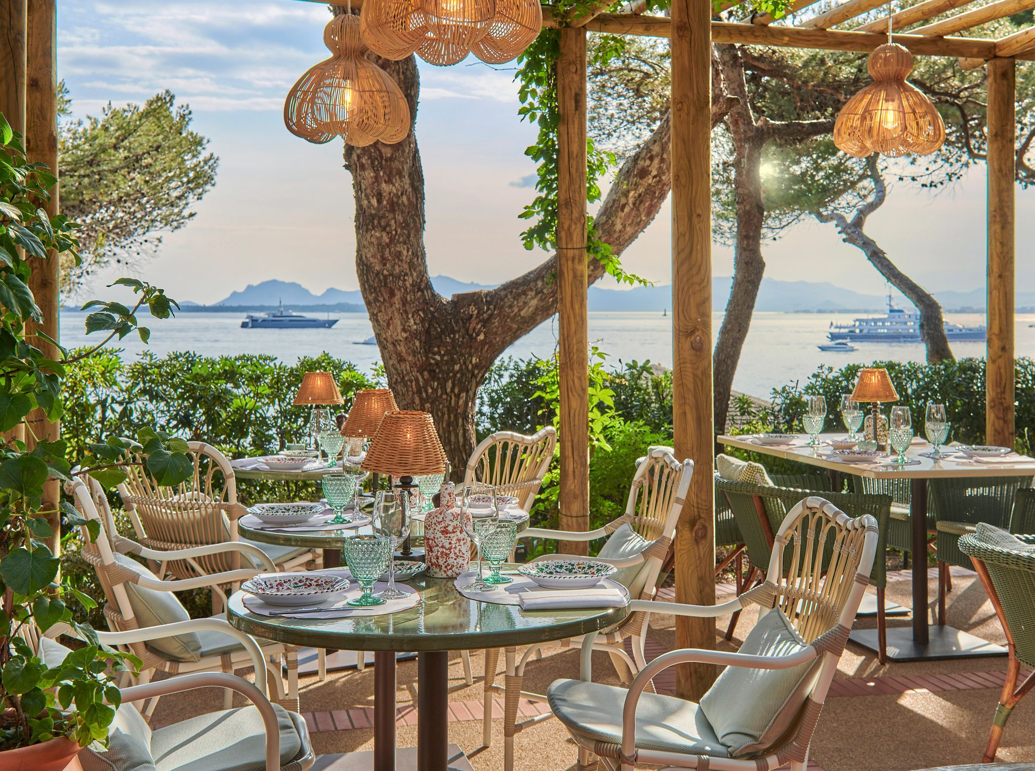 Restaurante Giovanni's restaurante italiano - terraço vista mar - terraço gourmet