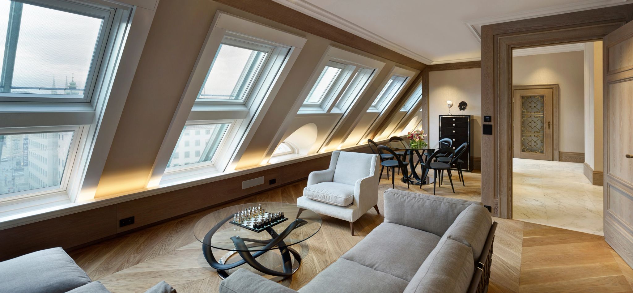 Royal Penthouse Suite   vista cidade – sala hotel – sala de estar