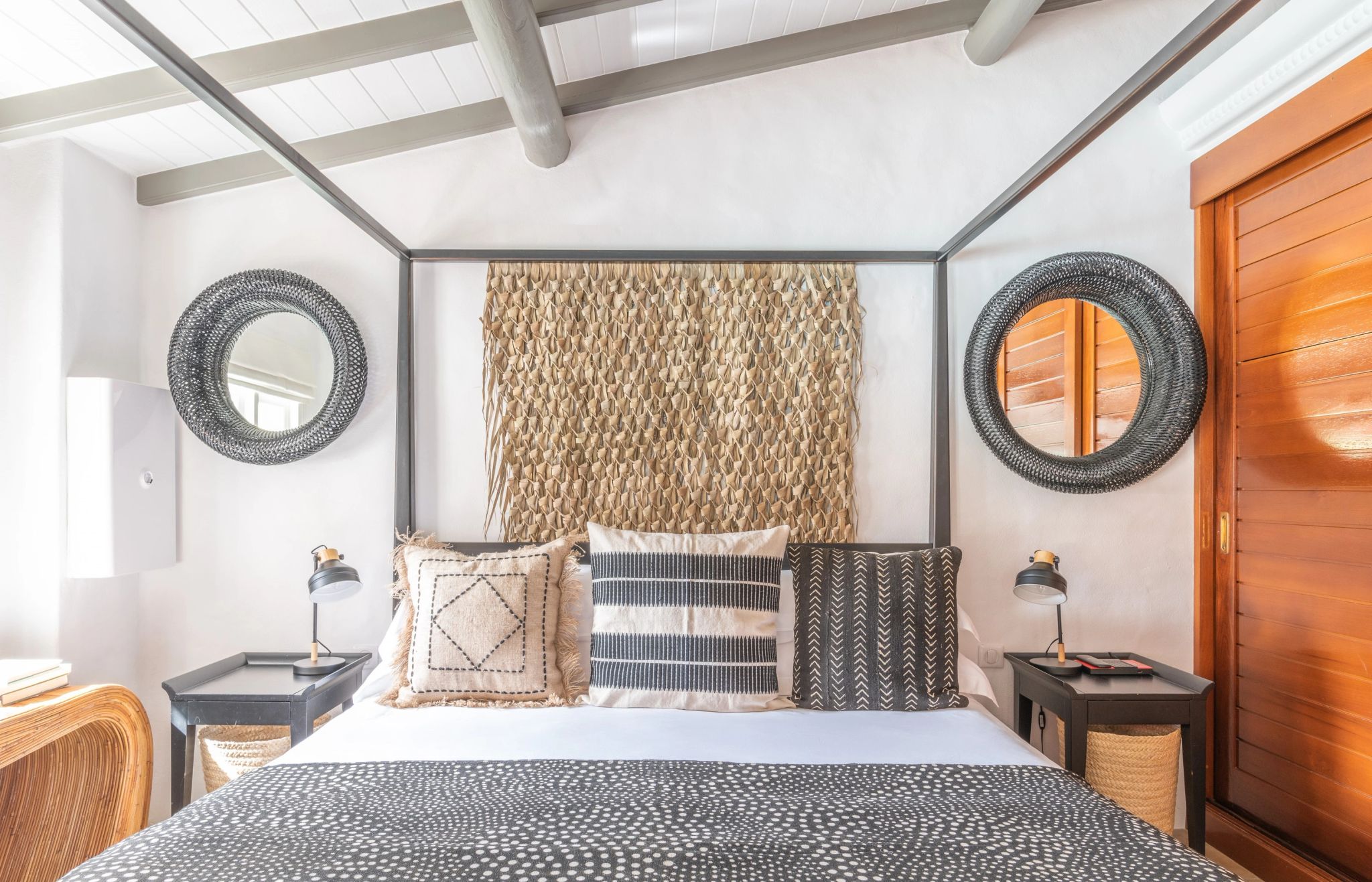 Spencers - Jeanne Le Menn quarto amplo – cama de casal – decoracao clean